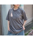 【ウィゴー/WEGO】の【ユニセックス着用ITEM/MLサイズ展開】リラックスフィットヘンリーネックT(SS) 人気、トレンドファッション・服の通販 founy(ファニー) ファッション Fashion レディースファッション Fashion for Women トップス・カットソー Cut & Sew Tops シャツ・ブラウス・オフィスカジュアル Elegant Blouses & Button-Ups ロングTシャツ・Tシャツ Longline T-Shirts & Tees カットソー・ベーシックTシャツ Cut-and-Sewn Tops / Stretch Tees & Basics インナー Innerwear 春 Spring 秋 Autumn カットソー Cut and Sewn Top カーゴパンツ Cargo Pants, Utility Pants シンプル Simple, Minimal スマホ Smartphone, Mobile Device スラックス Slacks, Dress Pants ベーシック Basic, Essential メンズ Men's, Menswear 無地 Plain, Solid Color リラックス Relax, Relaxed Fit ワイド Wide, Wide Fit A/W・秋冬 Autumn/Winter 夏 Summer thumbnail 柄1|ID: prp329100004842793 ipo3291000000035817733