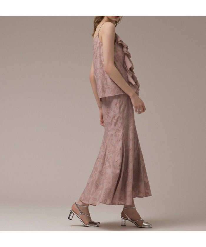 【グレース コンチネンタル/GRACE CONTINENTAL】のマーメイドembスカート インテリア・キッズ・メンズ・レディースファッション・服の通販 founy(ファニー) https://founy.com/ ファッション Fashion レディースファッション Fashion for Women スカート Skirts シアー Sheer, See-Through フレア Flare, Flared マーメイド Mermaid, Fishtail Silhouette メッシュ Mesh, Net Fabric リラックス Relax, Relaxed Fit ロング Long, Long-Length 切替 Switching, Contrast Panel 夏 Summer 春 Spring S/S・春夏 SS, Spring/Summer, Warm Season |ID: prp329100004842796 ipo3291000000035289014