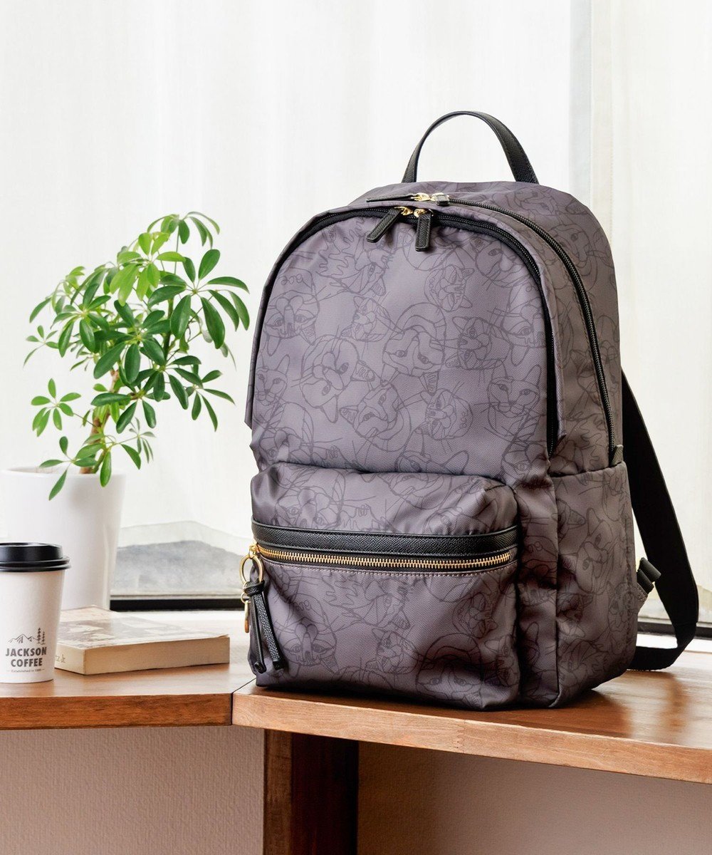 【エースバッグズアンドラゲッジ/ACE BAGS & LUGGAGE】のHAyU × ace. ユッカ リュックサック A4サイズ 2気室 17836 インテリア・キッズ・メンズ・レディースファッション・服の通販 founy(ファニー) ファッション Fashion レディースファッション Fashion for Women バッグ Bags エレガント 上品 Elegant シンプル Simple, Minimal チャーム Charm, Pendant トラベル Travel, Travel Gear ネコ Cat, Feline Motif フロント Front, Front Design ポケット Pocket, Pocket Detail メタル Metal, Metal Parts メッシュ Mesh, Net Fabric 無地 Plain, Solid Color リュック Backpack, Rucksack ワイヤー Wire, Wired Bra 再入荷 Restock / Back in Stock 旅行 Travel スーツケース キャリーケース Suitcase / Carry Case チャコール(ネコヘッド柄)|ID: prp329100004842858 ipo3291000000035839491
