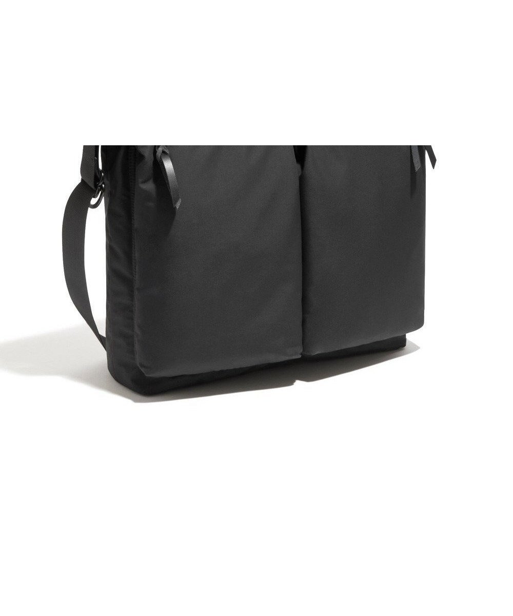 【エースバッグズアンドラゲッジ/ACE BAGS & LUGGAGE】のUNTRACK CITY/3LS ヘルメット トートバッグ 60374 アントラック インテリア・キッズ・メンズ・レディースファッション・服の通販 founy(ファニー) 　ファッション　Fashion　レディースファッション　Fashion for Women　バッグ　Bags　アウトドア　Outdoor Clothing　軽量　Lightweight, Ultra Light　ショルダー　Shoulder, Shoulder Strap　シンプル　Simple, Minimal　スマート　Smart, Elegant　パーカー　Hoodie, Parka　ポケット　Pocket, Pocket Detail　リュック　Backpack, Rucksack　再入荷　Restock / Back in Stock　スーツケース キャリーケース　Suitcase / Carry Case　エレガント 上品　Elegant　スマホショルダーバッグ　Smartphone Shoulder Bag　ビジネス 仕事 通勤　Business / Work / Commuting　ブラック|ID: prp329100004842894 ipo3291000000035466702