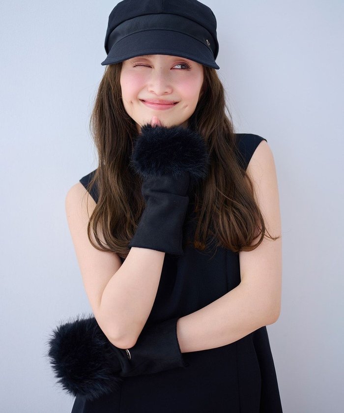 【トッカ/TOCCA】の【百田夏菜子さん着用】FAKE SUEDE FUR HANDWARMER 手袋 インテリア・キッズ・メンズ・レディースファッション・服の通販 founy(ファニー) https://founy.com/ ファッション Fashion レディースファッション Fashion for Women 手袋 Gloves & Mittens 冬 Winter / This Winter エレガント 上品 Elegant スリット Slit, Slit Detail リュクス Luxury, Elegant, High-End, Chic 夏 Summer A/W・秋冬 Autumn/Winter 防寒 Cold Protection, Winter-Ready |ID: prp329100004842903 ipo3291000000035604662