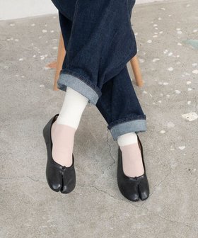 【トリコテ/Tricote】のベロアラメタビソックス 人気、トレンドファッション・服の通販 founy(ファニー) ファッション Fashion レディースファッション Fashion for Women ソックス&靴下 Socks & Hosiery レッグウェア・ストッキング Legwear & Hosiery サンダル Sandals, Summer Shoes スタイリッシュ Stylish, Fashionable ソックス Socks, Hosiery ベロア Velour, Soft Velvet ワンポイント One Point, Statement Accent エレガント 上品 Elegant 冬 Winter / This Winter |ID:prp329100004843025