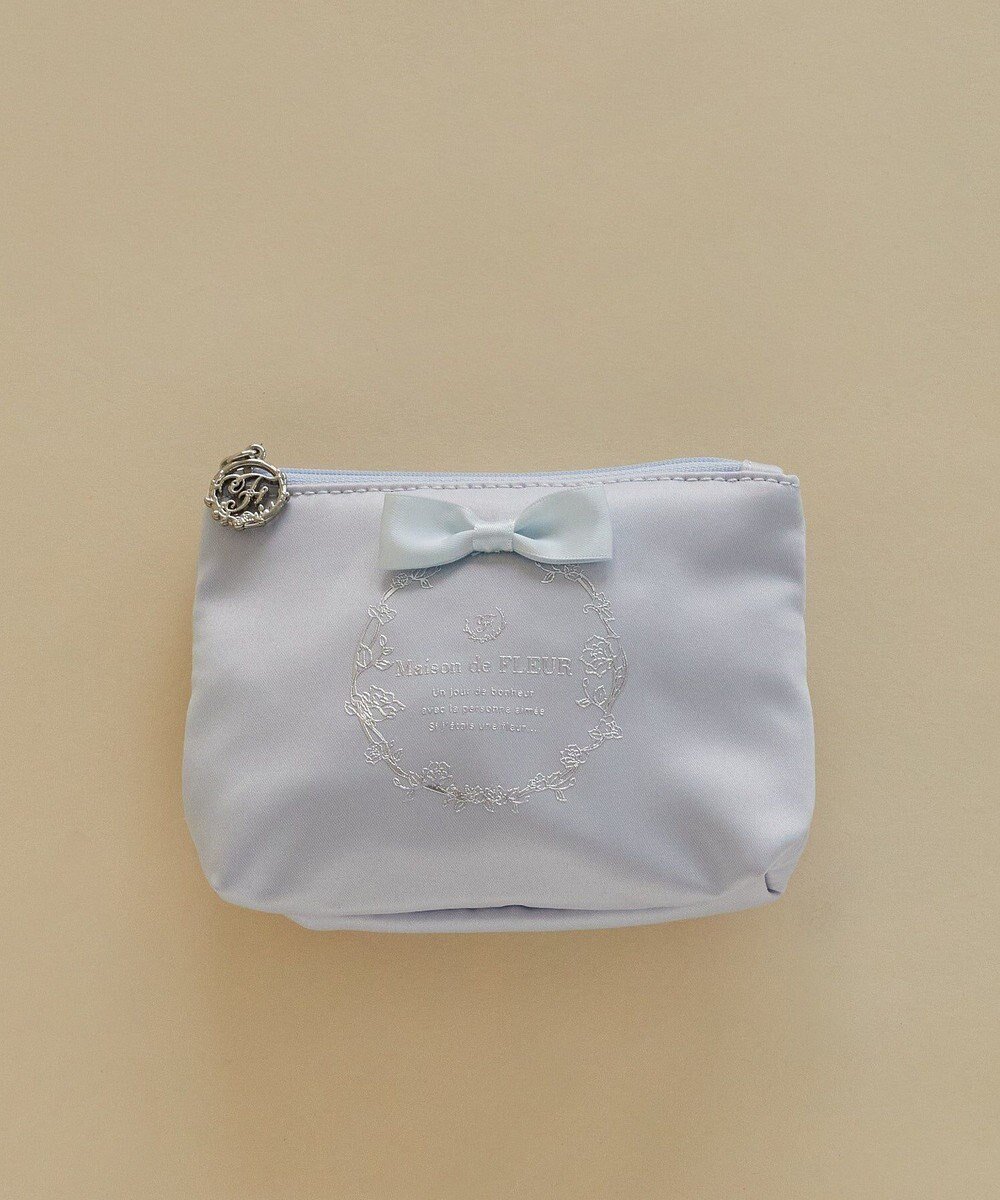 【メゾンドフルール/Maison de FLEUR】のサテンリボンティッシュケース インテリア・キッズ・メンズ・レディースファッション・服の通販 founy(ファニー) 　ファッション　Fashion　レディースファッション　Fashion for Women　ミニ財布・二つ折り財布　Wallets & Card Cases　ポーチ&ミニバッグ　Pouches & Mini Bags　おすすめ　Recommended / Our Picks　ギフト プレゼント　Gift / Present　コンパクト　Compact, Small Size　サテン　Satin, Glossy Fabric　シルバー　Silver, Metallic Silver　フラワー　Flower, Floral　フレーム　Frame, Outline　フロント　Front, Front Design　ポケット　Pocket, Pocket Detail　ポーチ　Pouch, Small Case　エレガント 上品　Elegant　財布　Wallet, Purse　Light Blue|ID: prp329100004843067 ipo3291000000035289954