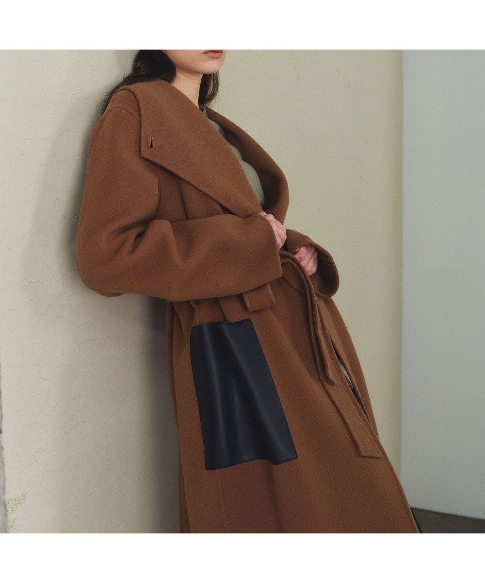 【ベイジ,/BEIGE,】のLEMOORE / ウールリバーフェイクレザーポケット付きコート インテリア・キッズ・メンズ・レディースファッション・服の通販 founy(ファニー) 　ファッション　Fashion　レディースファッション　Fashion for Women　アウター　Coat / Outerwear Collection　コート・ロングコート・ピーコート　Long Coats, Peacoats & More　レディースジャケット・軽アウター　Jackets　ガウン　Gown, Robe　ショルダー　Shoulder, Shoulder Strap　ジャケット　Jacket, Outerwear　セットアップ　Set-Up, Coordinated Outfit　デニム　Denim, Jeans Material　ドロップ　Drop Shoulder, Dropped Style　ポケット　Pocket, Pocket Detail　ラグジュアリー　Luxury, Elegant　リラックス　Relax, Relaxed Fit　ロング　Long, Long-Length　A/W・秋冬　Autumn/Winter　Caramel|ID: prp329100004843081 ipo3291000000035290004