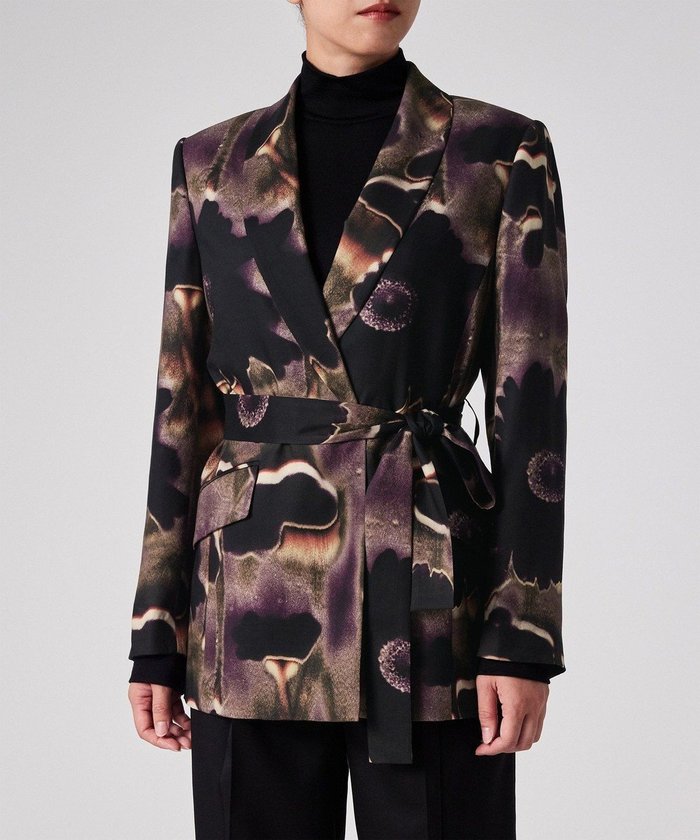 【ポール スミス/Paul Smith】のField Flowers ジャケット インテリア・キッズ・メンズ・レディースファッション・服の通販 founy(ファニー) https://founy.com/ ファッション Fashion レディースファッション Fashion for Women アウター Coat / Outerwear Collection レディースジャケット・軽アウター Jackets テーラードジャケット / 通勤・きれいめスタイル Tailored Jackets & Blazers ショール Shawl, Wrap ジャケット Jacket, Outerwear プリント Print, Printed Pattern ラップ Wrap, Wrap Design ワーク Workwear, Utility Style A/W・秋冬 Autumn/Winter S/S・春夏 SS, Spring/Summer, Warm Season 夏 Summer |ID: prp329100004843124 ipo3291000000035840801