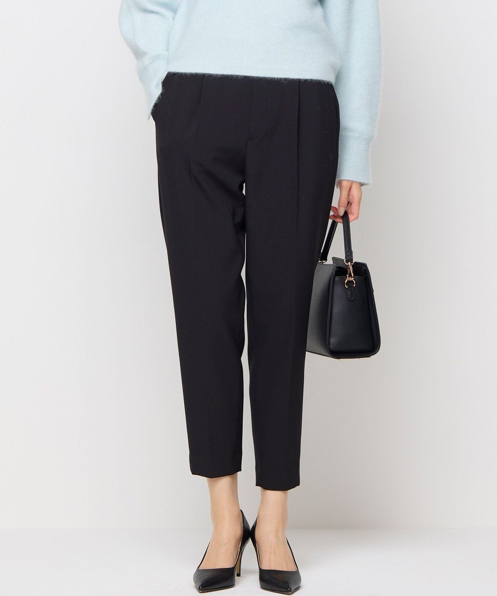【組曲/KUMIKYOKU】の【暖かい・美シルエット・ストレッチ】バックウォーム テーパードパンツ インテリア・キッズ・メンズ・レディースファッション・服の通販 founy(ファニー) 　ファッション　Fashion　レディースファッション　Fashion for Women　パンツ　Pants & Trousers　バッグ　Bags　ウォーム　Warm Fabric　コンパクト　Compact, Small Size　ジョーゼット　Georgette, Semi-Sheer Fabric　ストレッチ　Stretch, Stretchy Fabric　センター　Center, Center Line　ボンディング　Bonding, Bonded Fabric　A/W・秋冬　Autumn/Winter　エレガント 上品　Elegant　ブラック系|ID: prp329100004843367 ipo3291000000035928628