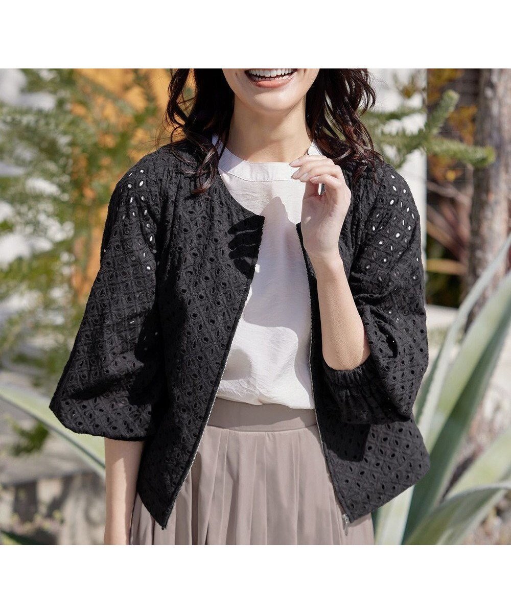 【ティアクラッセ/Tiaclasse】の【洗える】パンチングレースブルゾン インテリア・キッズ・メンズ・レディースファッション・服の通販 founy(ファニー) 　ファッション　Fashion　レディースファッション　Fashion for Women　アウター　Coat / Outerwear Collection　レディースジャケット・軽アウター　Jackets　ブルゾンジャケット・スポーティアウター　Blouson Jackets　春　Spring　洗える　Machine Washable　秋　Autumn　ギャザー　Gathered, Ruffled　シューズ　Shoes, Footwear　ショート　Short, Short Length　ジャケット　Jacket, Outerwear　スリーブ　Sleeve, Long Sleeve / Short Sleeve　チュニック　Tunic, Long Top　長袖　Long Sleeve, Full Sleeve　ブルゾン　Blouson, Bomber Jacket　ポケット　Pocket, Pocket Detail　無地　Plain, Solid Color　レース　Lace, Lace Fabric　S/S・春夏　SS, Spring/Summer, Warm Season　再入荷　Restock / Back in Stock　夏　Summer　エレガント 上品　Elegant　新作・新入荷　New Arrivals / New In　ブラック|ID: prp329100004843441 ipo3291000000036152086
