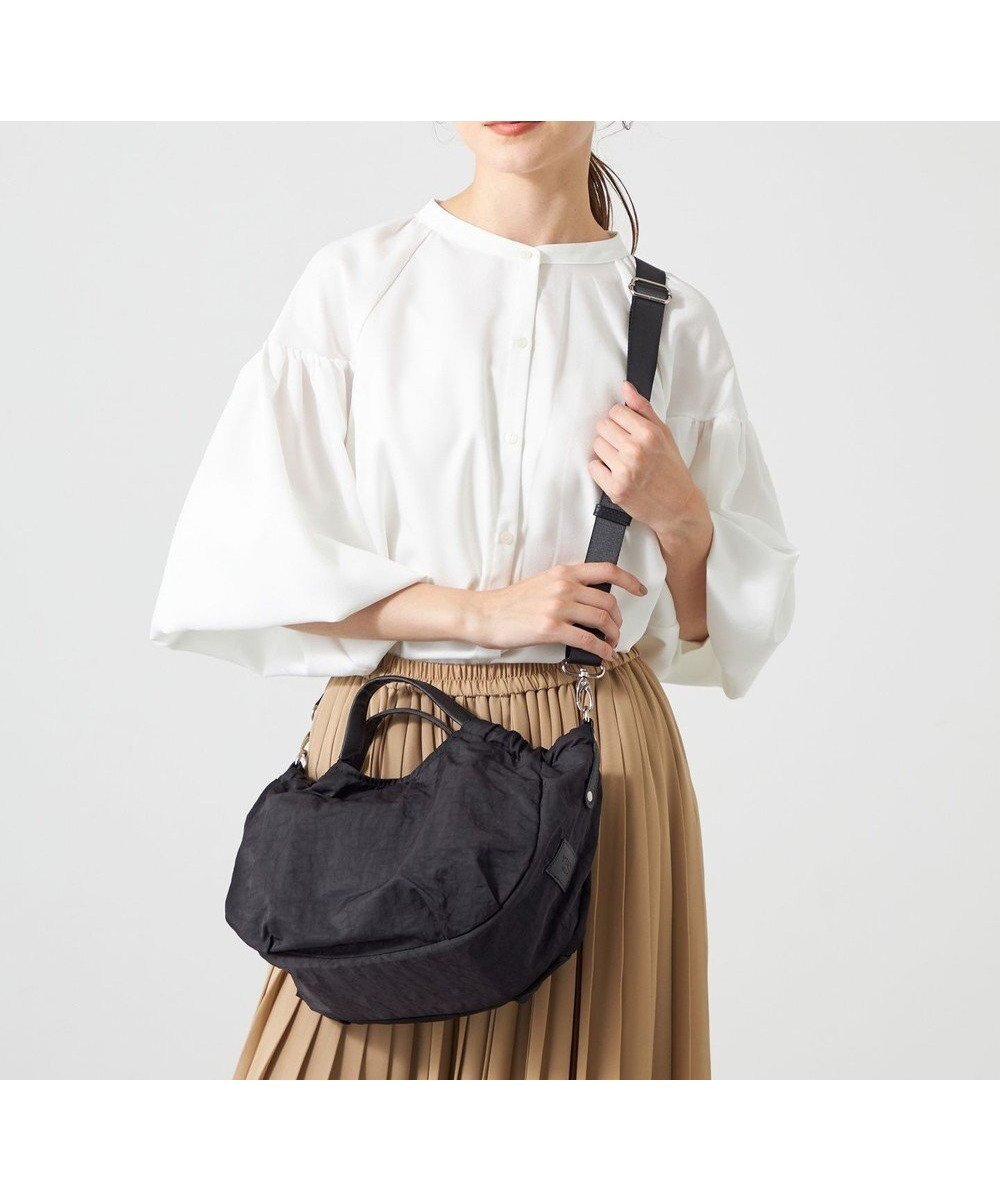 【イザック/Y'SACCS】の【Y SACCS vous et】サイドギャザー2WAYトート Sサイズ 人気、トレンドファッション・服の通販 founy(ファニー) ファッション Fashion レディースファッション Fashion for Women バッグ Bags ギャザー Gathered, Ruffled スマート Smart, Elegant フォルム Silhouette, Form ベーシック Basic, Essential ポケット Pocket, Pocket Detail other-1|ID: prp329100004843501 ipo3291000000036256124