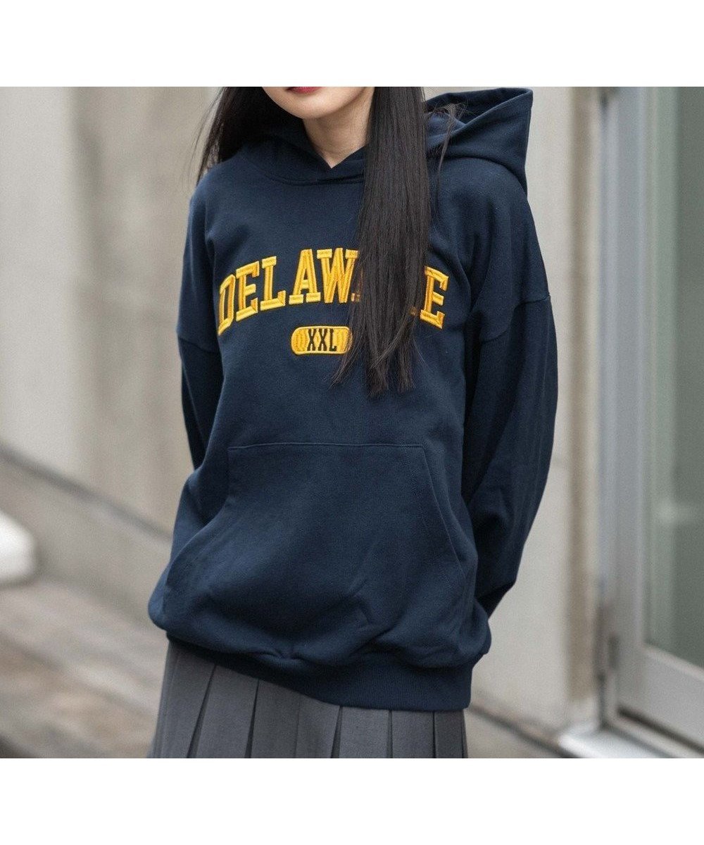 【ウィゴー/WEGO】の【ユニセックス着用ITEM/SMLサイズ展開】グラフィックロゴプルパーカー インテリア・キッズ・メンズ・レディースファッション・服の通販 founy(ファニー) 　ファッション　Fashion　レディースファッション　Fashion for Women　トップス・カットソー　Cut & Sew Tops　レディースパーカー・カジュアルフーディー　Casual Hoodies & Sweatshirts　スウェット・クルーネックトップス　Sweatshirts & Crewnecks / Relaxed Fit Sweat Tops　春　Spring　秋　Autumn　カーゴパンツ　Cargo Pants, Utility Pants　キャップ　Cap, Baseball Cap　グラフィック　Graphic, Graphic Design　ショート　Short, Short Length　スウェット / スエット　Sweatshirt, Sweatwear　スニーカー　Sneakers, Trainers　スマホ　Smartphone, Mobile Device　デニム　Denim, Jeans Material　バランス　Balance, Style Balance　パターン　Pattern, Design Print　パーカー　Hoodie, Parka　フロント　Front, Front Design　ワイド　Wide, Wide Fit　冬　Winter / This Winter　S/S・春夏　SS, Spring/Summer, Warm Season　おすすめ　Recommended / Our Picks　夏　Summer　ネイビー|ID: prp329100004843547 ipo3291000000035301264