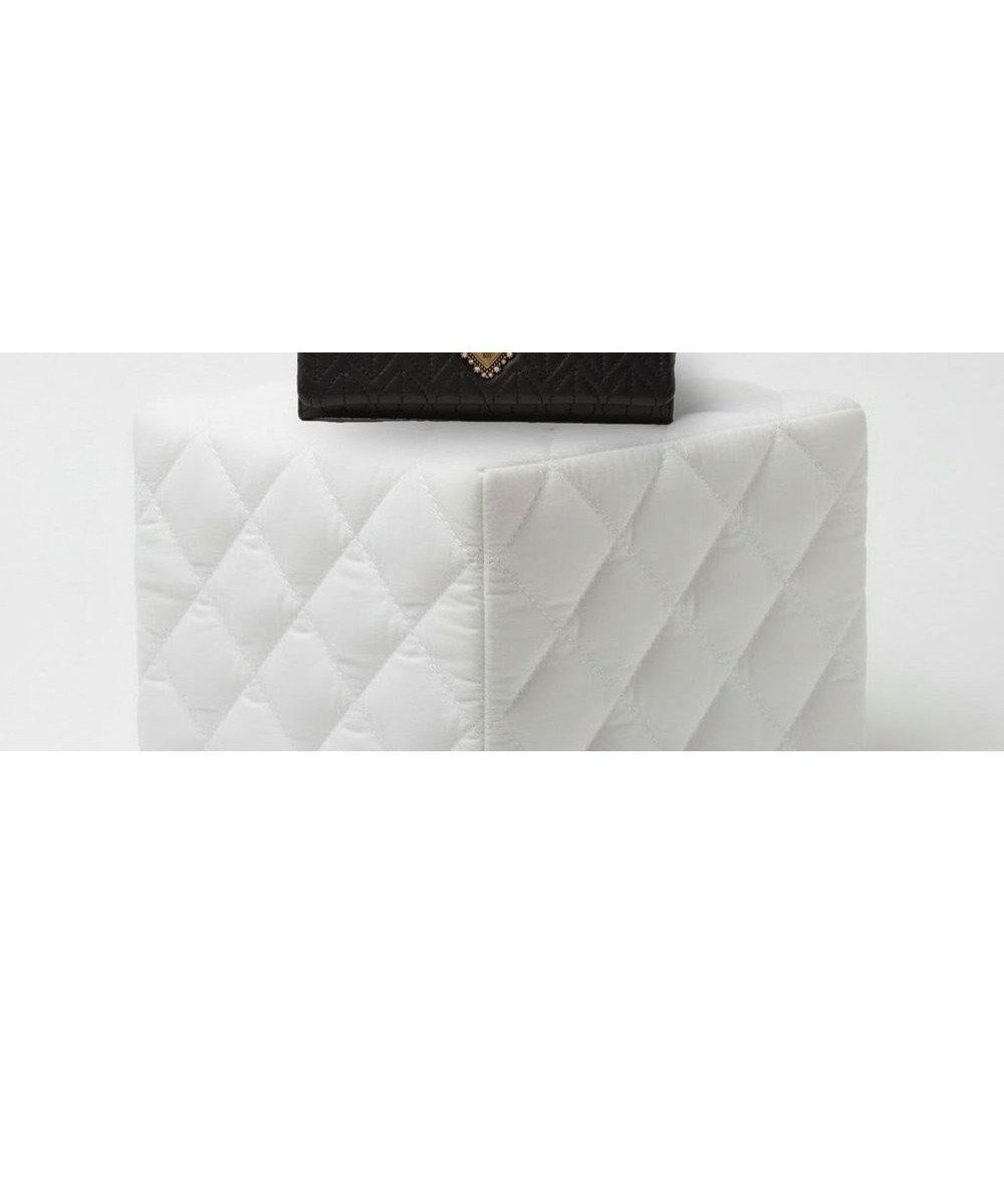 【アナスイ/ANNA SUI】のドリーミー かぶせ長財布 インテリア・キッズ・メンズ・レディースファッション・服の通販 founy(ファニー) 　ファッション　Fashion　レディースファッション　Fashion for Women　ミニ財布・二つ折り財布　Wallets & Card Cases　キルティング　Quilted, Quilting　クラシック　Classic, Timeless Style　財布　Wallet, Purse　定番　Standard, Basic Item　バタフライ　Butterfly, Butterfly Motif　フェミニン　Feminine, Girly　ブローチ　Brooch, Pin Brooch　エレガント 上品　Elegant　ギフト プレゼント　Gift / Present　クロ|ID: prp329100004843608 ipo3291000000036036484