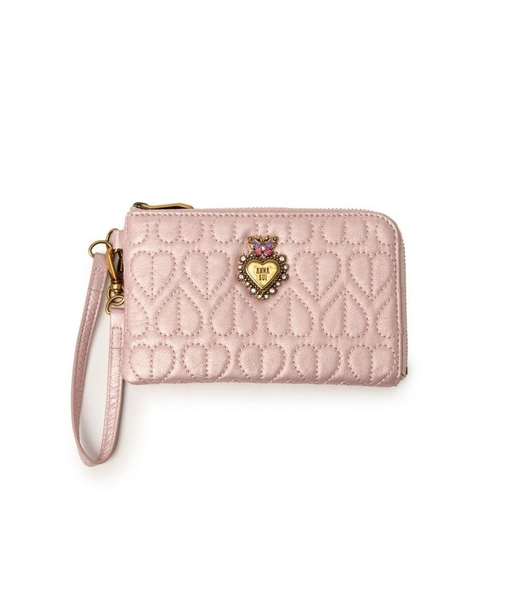 【アナスイ/ANNA SUI】のドリーミー マルチケース インテリア・キッズ・メンズ・レディースファッション・服の通販 founy(ファニー) ファッション Fashion レディースファッション Fashion for Women ミニ財布・二つ折り財布 Wallets & Card Cases キルティング Quilted, Quilting クラシック Classic, Timeless Style 財布 Wallet, Purse 定番 Standard, Basic Item バタフライ Butterfly, Butterfly Motif フェミニン Feminine, Girly ブローチ Brooch, Pin Brooch エレガント 上品 Elegant ギフト プレゼント Gift / Present ピンク|ID: prp329100004843611 ipo3291000000035302303