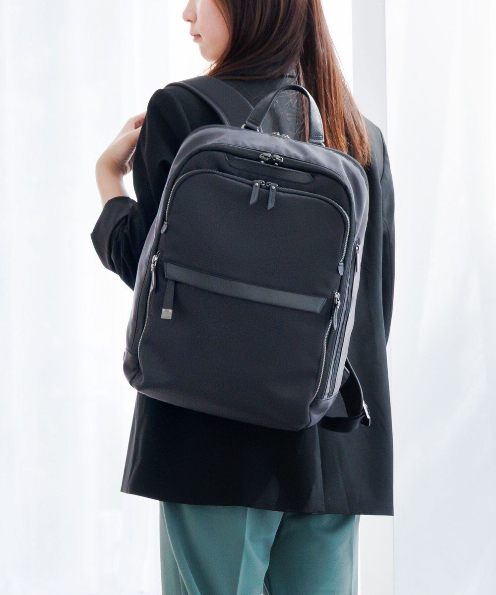 【エースバッグズアンドラゲッジ/ACE BAGS & LUGGAGE】の【雑誌掲載】 ace. ラプリム リュック レディースビジネス B4 15.6インチサイズ 68802 エース 人気、トレンドファッション・服の通販 founy(ファニー) 　雑誌掲載アイテム　Magazine Picks & Fashion Features　ファッション雑誌　Fashion Magazines　ビジンヒャッカ　美人百花　ファッション　Fashion　レディースファッション　Fashion for Women　バッグ　Bags　エレガント 上品　Elegant　9月号　September Issue　クッション　Cushion, Throw Pillow　傘　Umbrella, Parasol　吸水　Absorbent, Quick-Dry　抗菌　Antibacterial, Bacteria-Resistant　シルバー　Silver, Metallic Silver　セットアップ　Set-Up, Coordinated Outfit　雑誌　Magazine, Fashion Magazine　フィット　Fit, Slim Fit　フロント　Front, Front Design　ポケット　Pocket, Pocket Detail　リュック　Backpack, Rucksack　再入荷　Restock / Back in Stock　スーツケース キャリーケース　Suitcase / Carry Case　ビジネス 仕事 通勤　Business / Work / Commuting　 other-1|ID: prp329100004843675 ipo3291000000035303938