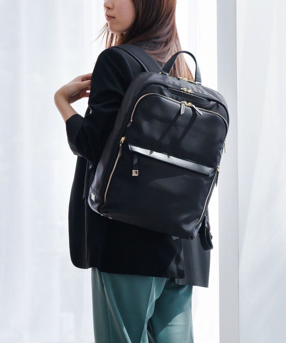【エースバッグズアンドラゲッジ/ACE BAGS & LUGGAGE】の【雑誌掲載】 ace. ラプリム リュック レディースビジネス B4 15.6インチサイズ 68802 エース インテリア・キッズ・メンズ・レディースファッション・服の通販 founy(ファニー) 　雑誌掲載アイテム　Magazine Picks & Fashion Features　ファッション雑誌　Fashion Magazines　ビジンヒャッカ　美人百花　ファッション　Fashion　レディースファッション　Fashion for Women　バッグ　Bags　エレガント 上品　Elegant　9月号　September Issue　クッション　Cushion, Throw Pillow　傘　Umbrella, Parasol　吸水　Absorbent, Quick-Dry　抗菌　Antibacterial, Bacteria-Resistant　シルバー　Silver, Metallic Silver　セットアップ　Set-Up, Coordinated Outfit　雑誌　Magazine, Fashion Magazine　フィット　Fit, Slim Fit　フロント　Front, Front Design　ポケット　Pocket, Pocket Detail　リュック　Backpack, Rucksack　再入荷　Restock / Back in Stock　スーツケース キャリーケース　Suitcase / Carry Case　ビジネス 仕事 通勤　Business / Work / Commuting　ブラック×ゴールド|ID: prp329100004843675 ipo3291000000035303954