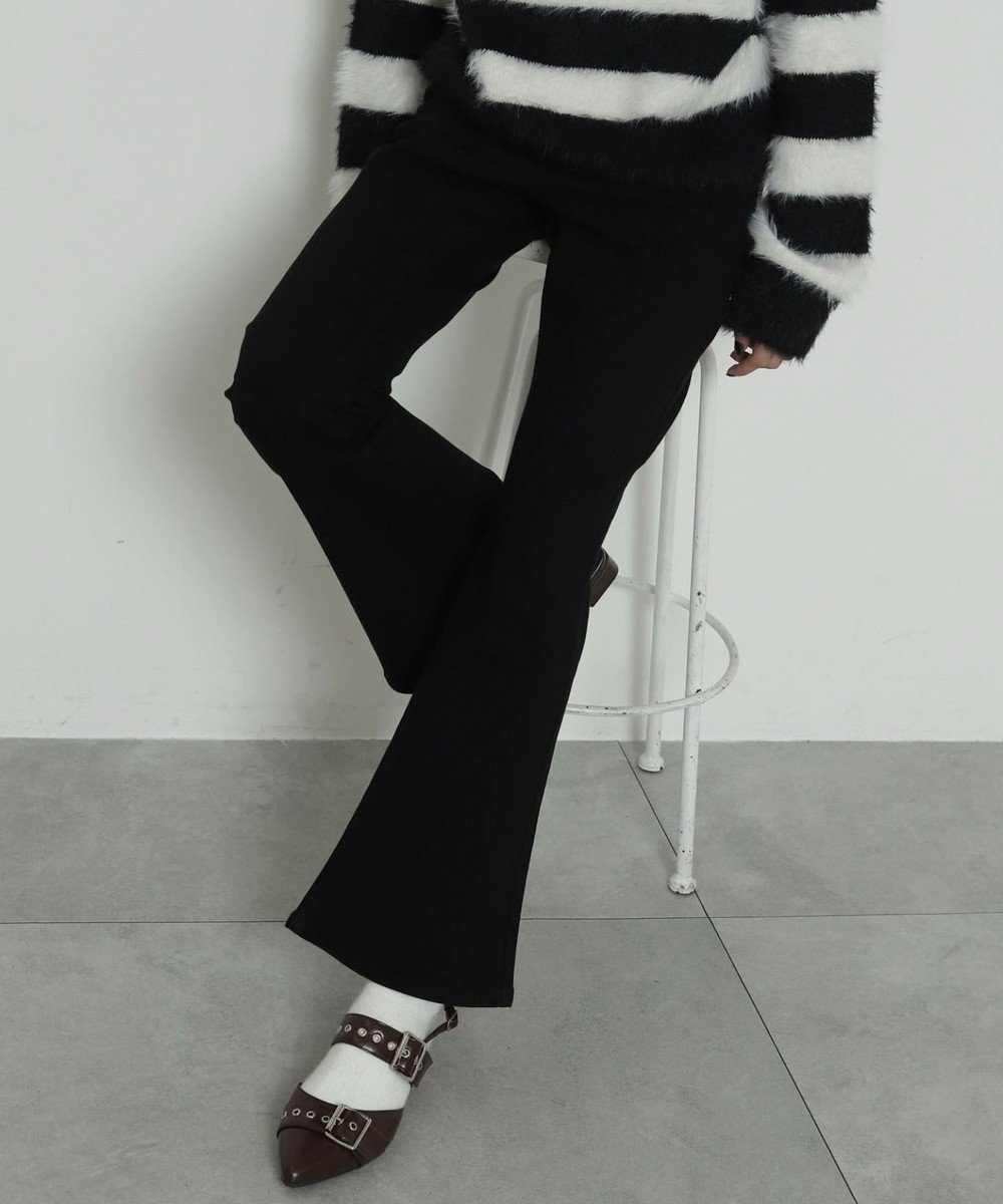 【ウィゴー/WEGO】のストレッチフレアデニムパンツ インテリア・キッズ・メンズ・レディースファッション・服の通販 founy(ファニー) 　ファッション　Fashion　レディースファッション　Fashion for Women　パンツ　Pants & Trousers　デニムパンツ・ジーンズ・美脚デニム　Denim Jeans & Pants　ショート　Short, Short Length　ストレッチ　Stretch, Stretchy Fabric　スマホ　Smartphone, Mobile Device　デニム　Denim, Jeans Material　トレンド　Trend, Trending Now　バランス　Balance, Style Balance　フレア　Flare, Flared　ワイド　Wide, Wide Fit　冬　Winter / This Winter　秋　Autumn　A/W・秋冬　Autumn/Winter　ブラックその他|ID: prp329100004843739 ipo3291000000035790132