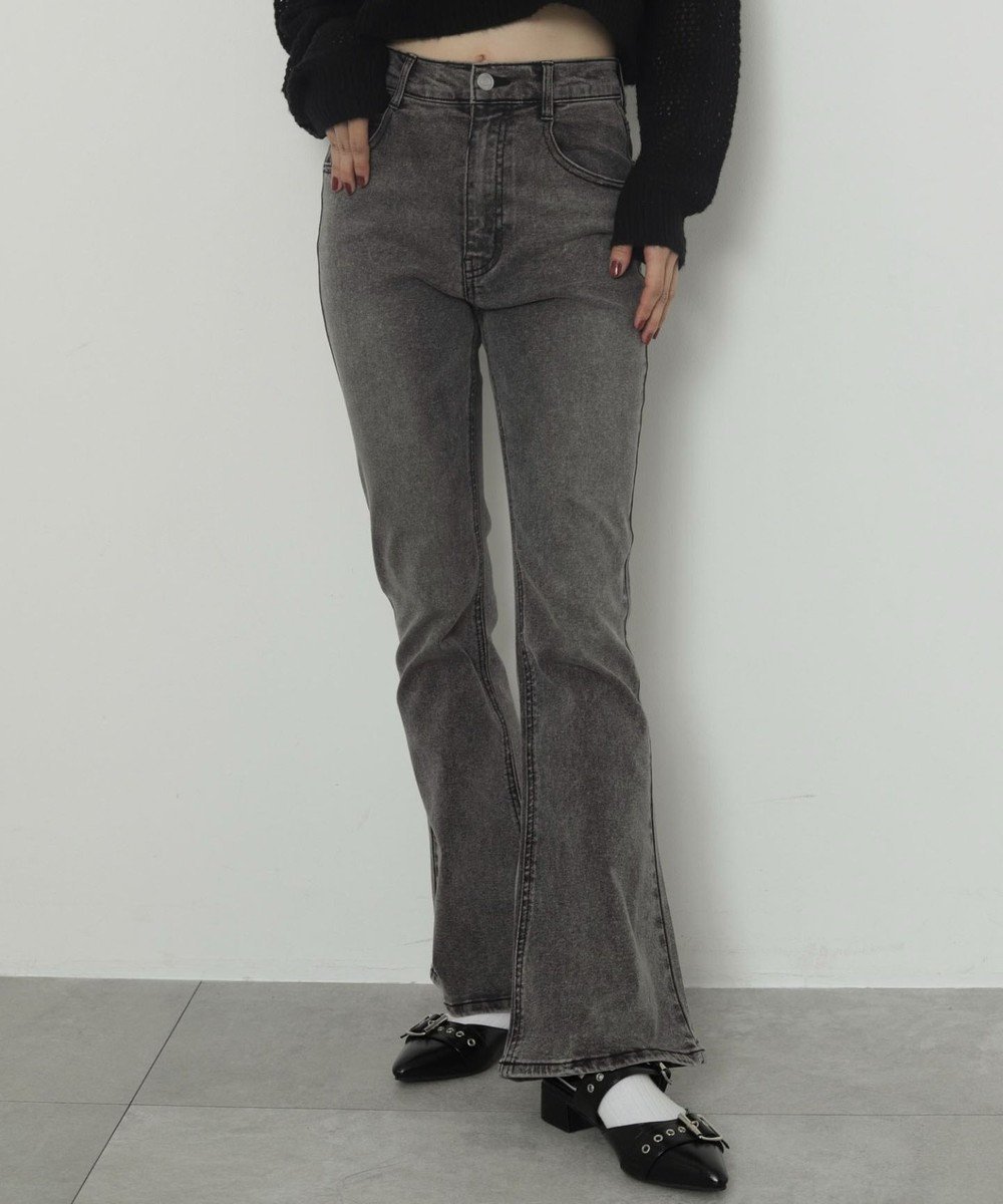 【ウィゴー/WEGO】のストレッチフレアデニムパンツ インテリア・キッズ・メンズ・レディースファッション・服の通販 founy(ファニー) 　ファッション　Fashion　レディースファッション　Fashion for Women　パンツ　Pants & Trousers　デニムパンツ・ジーンズ・美脚デニム　Denim Jeans & Pants　ショート　Short, Short Length　ストレッチ　Stretch, Stretchy Fabric　スマホ　Smartphone, Mobile Device　デニム　Denim, Jeans Material　トレンド　Trend, Trending Now　バランス　Balance, Style Balance　フレア　Flare, Flared　ワイド　Wide, Wide Fit　冬　Winter / This Winter　秋　Autumn　A/W・秋冬　Autumn/Winter　ブラック|ID: prp329100004843739 ipo3291000000035790134