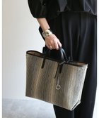 【モローバイサンク/MORROW by thank】の【A4サイズ収納可/軽量】VIVIAN OBLONG 人気、トレンドファッション・服の通販 founy(ファニー) ファッション Fashion レディースファッション Fashion for Women バッグ Bags キャンバス Canvas, Canvas Fabric 傘 Umbrella, Parasol 軽量 Lightweight, Ultra Light ショルダー Shoulder, Shoulder Strap シンプル Simple, Minimal スタンダード Standard, Basic ストライプ Stripe, Striped Pattern 財布 Wallet, Purse 定番 Standard, Basic Item フォルム Silhouette, Form ポケット Pocket, Pocket Detail マグネット Magnet, Magnetic Closure 日本製 Made In Japan ビジネス 仕事 通勤 Business / Work / Commuting thumbnail ミックスストライプ|ID: prp329100004843750 ipo3291000000035790255