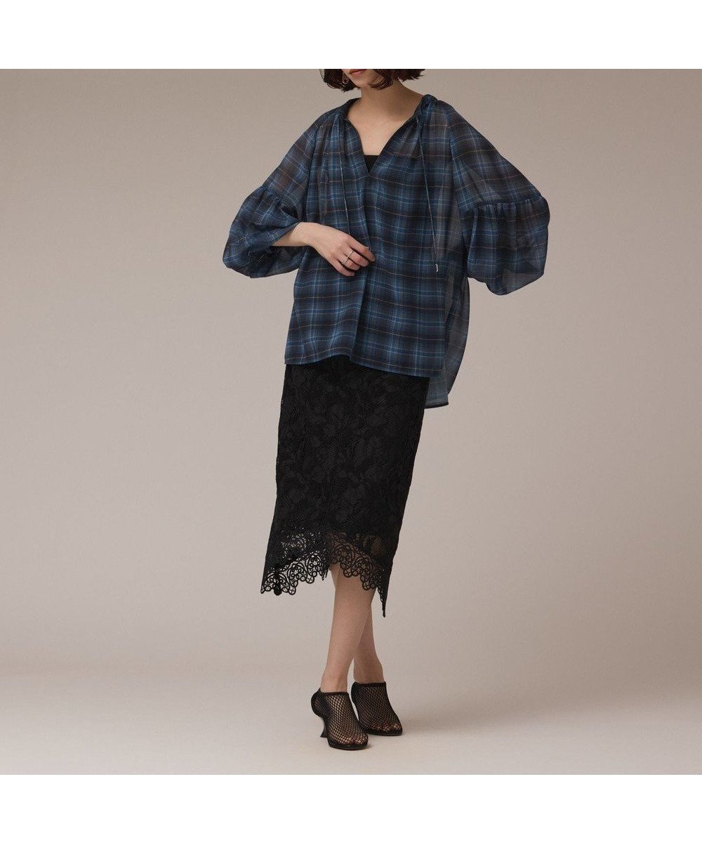 【グレース コンチネンタル/GRACE CONTINENTAL】のフロッキーレーススカート インテリア・キッズ・メンズ・レディースファッション・服の通販 founy(ファニー) 　ファッション　Fashion　レディースファッション　Fashion for Women　スカート　Skirts　イレギュラーヘム　Irregular Hem　ケミカル　Chemical, Chemical Wash　スカラップ　Scallop, Scalloped Edge　スリット　Slit, Slit Detail　セットアップ　Set-Up, Coordinated Outfit　タイトスカート　Pencil Skirt, Tight Skirt　リュクス　Luxury, Elegant, High-End, Chic　レース　Lace, Lace Fabric　A/W・秋冬　Autumn/Winter　ブラック|ID: prp329100004843755 ipo3291000000035790278