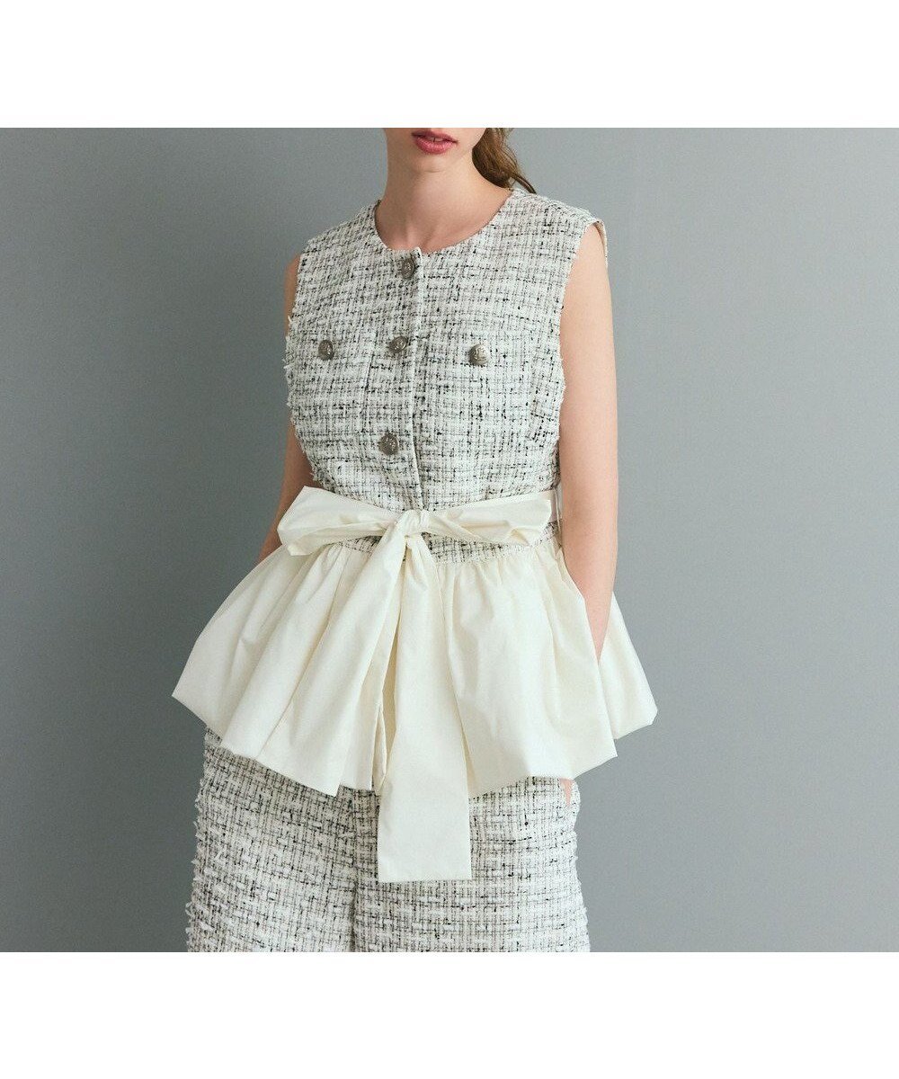 【グレース コンチネンタル/GRACE CONTINENTAL】のツイードコンビジレ 人気、トレンドファッション・服の通販 founy(ファニー) 　ファッション　Fashion　レディースファッション　Fashion for Women　アウター　Coat / Outerwear Collection　トップス・カットソー　Cut & Sew Tops　ベスト&ジレ / 重ね着スタイル　Vests & Gilets　春　Spring　サマー　Summer, Summer Style　セットアップ　Set-Up, Coordinated Outfit　タフタ　Taffeta, Structured Fabric　ツイード　Twill, Twill Weave　ベスト　Vest, Waistcoat　ペプラム　Peplum, Flared Hem　ミックス　Mix, Mixed Style　リボン　Ribbon, Bow　S/S・春夏　SS, Spring/Summer, Warm Season　おすすめ　Recommended / Our Picks　夏　Summer　 other-1|ID: prp329100004843769 ipo3291000000035790330