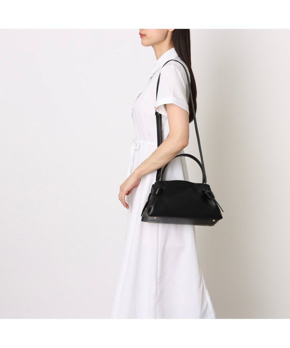 【アンビリオン/UNBILLION】のカカトゥ kakatoo / ノットワンハンドル2wayバッグ インテリア・キッズ・メンズ・レディースファッション・服の通販 founy(ファニー) 　ファッション　Fashion　レディースファッション　Fashion for Women　バッグ　Bags　オケージョン　Occasion Wear　ショルダー　Shoulder, Shoulder Strap　シンプル　Simple, Minimal　財布　Wallet, Purse　フェミニン　Feminine, Girly　フォーマル　Formal, Dressy　ポーチ　Pouch, Small Case　モチーフ　Motif, Design Theme　リボン　Ribbon, Bow　再入荷　Restock / Back in Stock　エレガント 上品　Elegant　ブラック|ID: prp329100004843901 ipo3291000000036272605