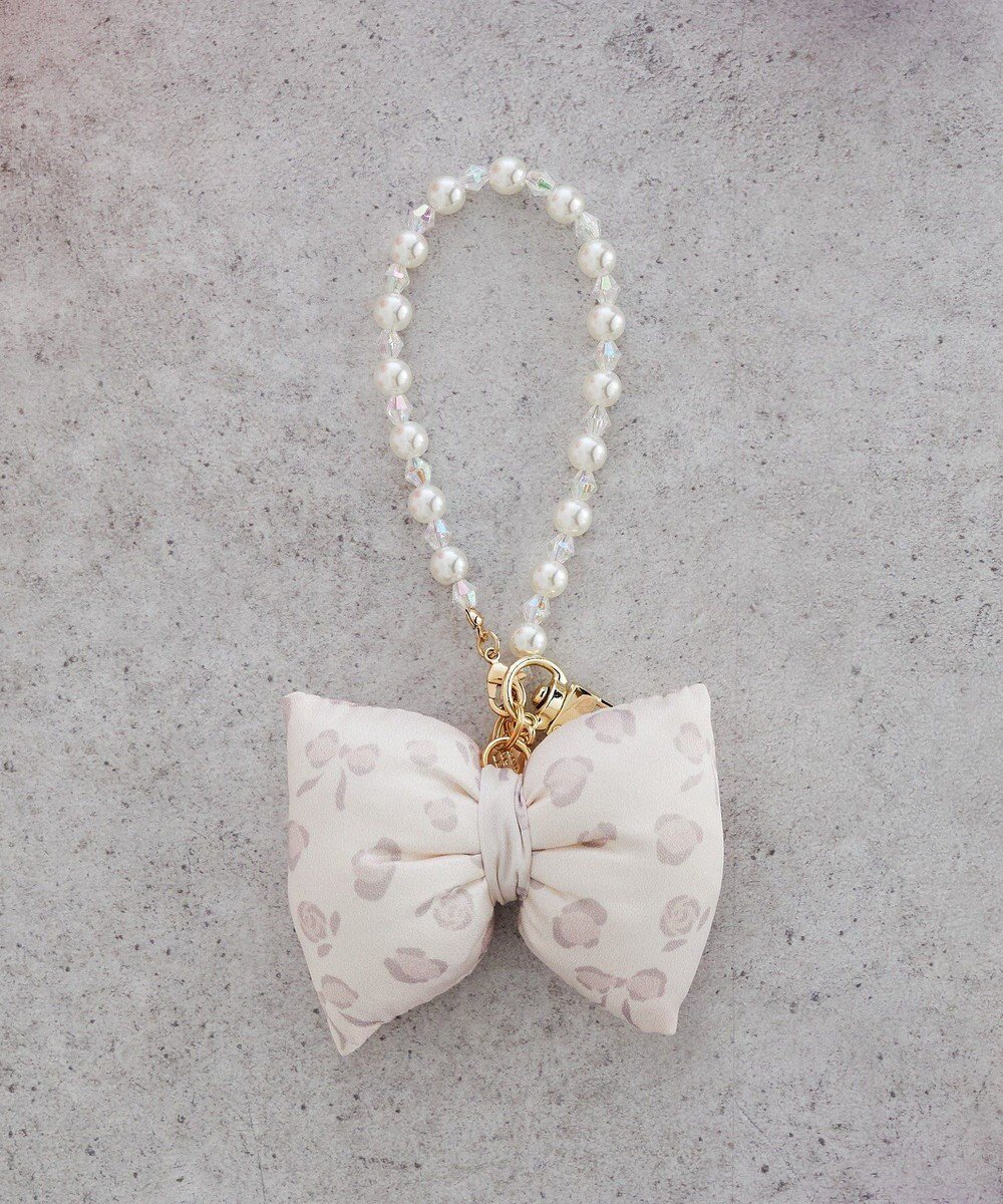 【メゾンドフルール/Maison de FLEUR】のリボンレオパードパールストラップ インテリア・キッズ・メンズ・レディースファッション・服の通販 founy(ファニー) 　ファッション　Fashion　レディースファッション　Fashion for Women　アクセサリー　Fashion Accessories　チェーン　Chain, Chain Strap　チャーム　Charm, Pendant　トレンド　Trend, Trending Now　パール　Pearl, Pearl Accent　モチーフ　Motif, Design Theme　ラップ　Wrap, Wrap Design　リボン　Ribbon, Bow　レオパード　Leopard, Animal Print　ローズ　Rose, Rose Motif　Light Beige|ID: prp329100004844191 ipo3291000000036201314