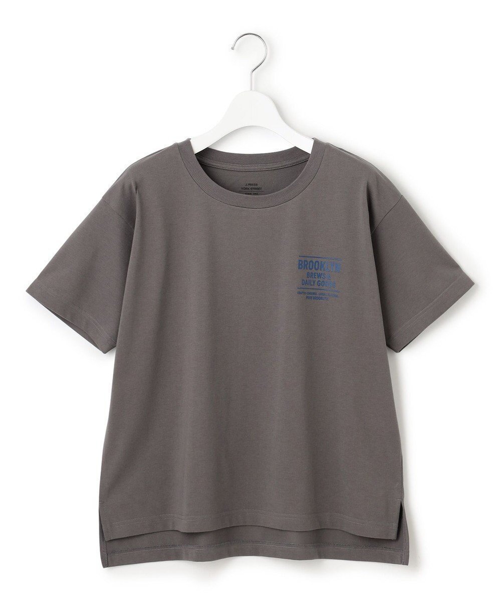 【ジェイプレスヨークストリート/J.PRESS YORK STREET】の【WOMEN】カフェロゴプリント Tシャツ インテリア・キッズ・メンズ・レディースファッション・服の通販 founy(ファニー) 　ファッション　Fashion　レディースファッション　Fashion for Women　トップス・カットソー　Cut & Sew Tops　シャツ・ブラウス・オフィスカジュアル　Elegant Blouses & Button-Ups　ロングTシャツ・Tシャツ　Longline T-Shirts & Tees　カットソー・ベーシックTシャツ　Cut-and-Sewn Tops / Stretch Tees & Basics　春　Spring　カットソー　Cut and Sewn Top　カーゴパンツ　Cargo Pants, Utility Pants　グラフィック　Graphic, Graphic Design　シンプル　Simple, Minimal　デニム　Denim, Jeans Material　フロント　Front, Front Design　プリント　Print, Printed Pattern　リアル　Real, Realistic　リラックス　Relax, Relaxed Fit　ロング　Long, Long-Length　ワイド　Wide, Wide Fit　S/S・春夏　SS, Spring/Summer, Warm Season　おすすめ　Recommended / Our Picks　夏　Summer　ライトグレー系|ID: prp329100004844316 ipo3291000000036116524