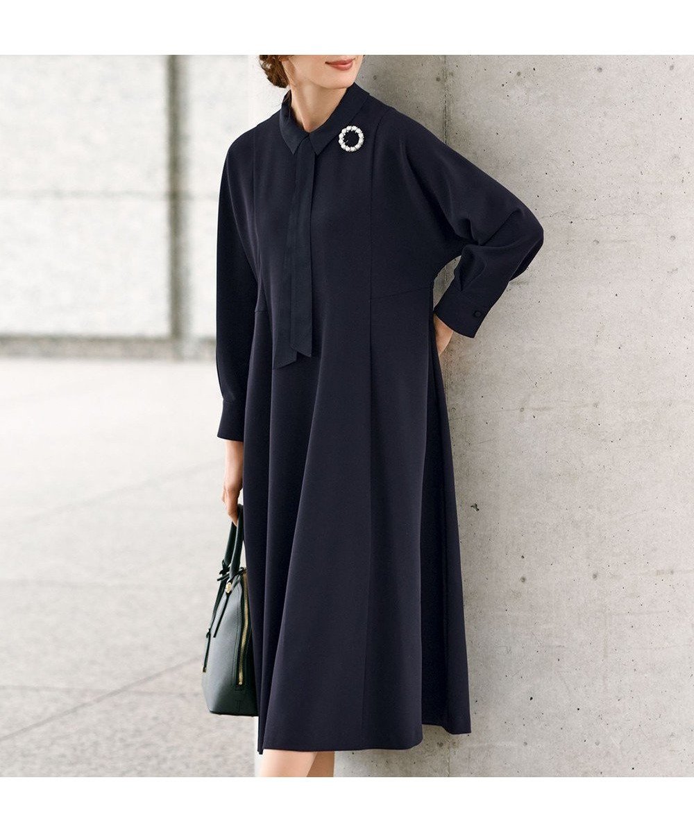 【23区/NIJYUSANKU】の【VERYコラボ】トリアセダブルジョーゼット つけ襟 ボウタイワンピース 人気、トレンドファッション・服の通販 founy(ファニー) 　ファッション　Fashion　レディースファッション　Fashion for Women　ワンピース　Dresses　エレガント 上品　Elegant　春　Spring　洗える　Machine Washable　クラシカル　Classical, Vintage-Inspired　コラボ　Collaboration, Collab　シンプル　Simple, Minimal　ジャケット　Jacket, Outerwear　ジョーゼット　Georgette, Semi-Sheer Fabric　ストレッチ　Stretch, Stretchy Fabric　定番　Standard, Basic Item　フレア　Flare, Flared　S/S・春夏　SS, Spring/Summer, Warm Season　おすすめ　Recommended / Our Picks　夏　Summer　セレモニー　Ceremony　ビジネス 仕事 通勤　Business / Work / Commuting　2025年　2025　2025春夏・S/S　Spring/Summer 2025 SS25　 other-1|ID: prp329100004844706 ipo3291000000035596635