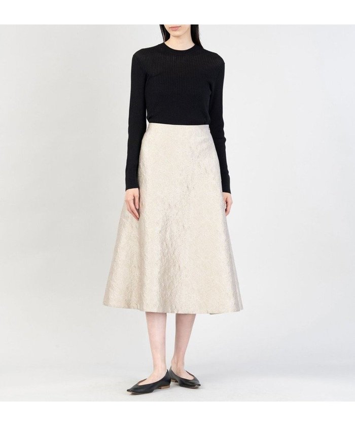 【23区/NIJYUSANKU】の【エステータ】シャイニージャカード フレアスカート インテリア・キッズ・メンズ・レディースファッション・服の通販 founy(ファニー) https://founy.com/ ファッション Fashion レディースファッション Fashion for Women スカート Skirts Aライン・フレアスカート A-Line & Flared Skirts イタリア Italy エレガント 上品 Elegant 春 Spring ジャカード／ジャガード Jacquard, Woven Pattern フォルム Silhouette, Form フラワー Flower, Floral フレア Flare, Flared S/S・春夏 SS, Spring/Summer, Warm Season 夏 Summer ビジネス 仕事 通勤 Business / Work / Commuting |ID: prp329100004844738 ipo3291000000035586898