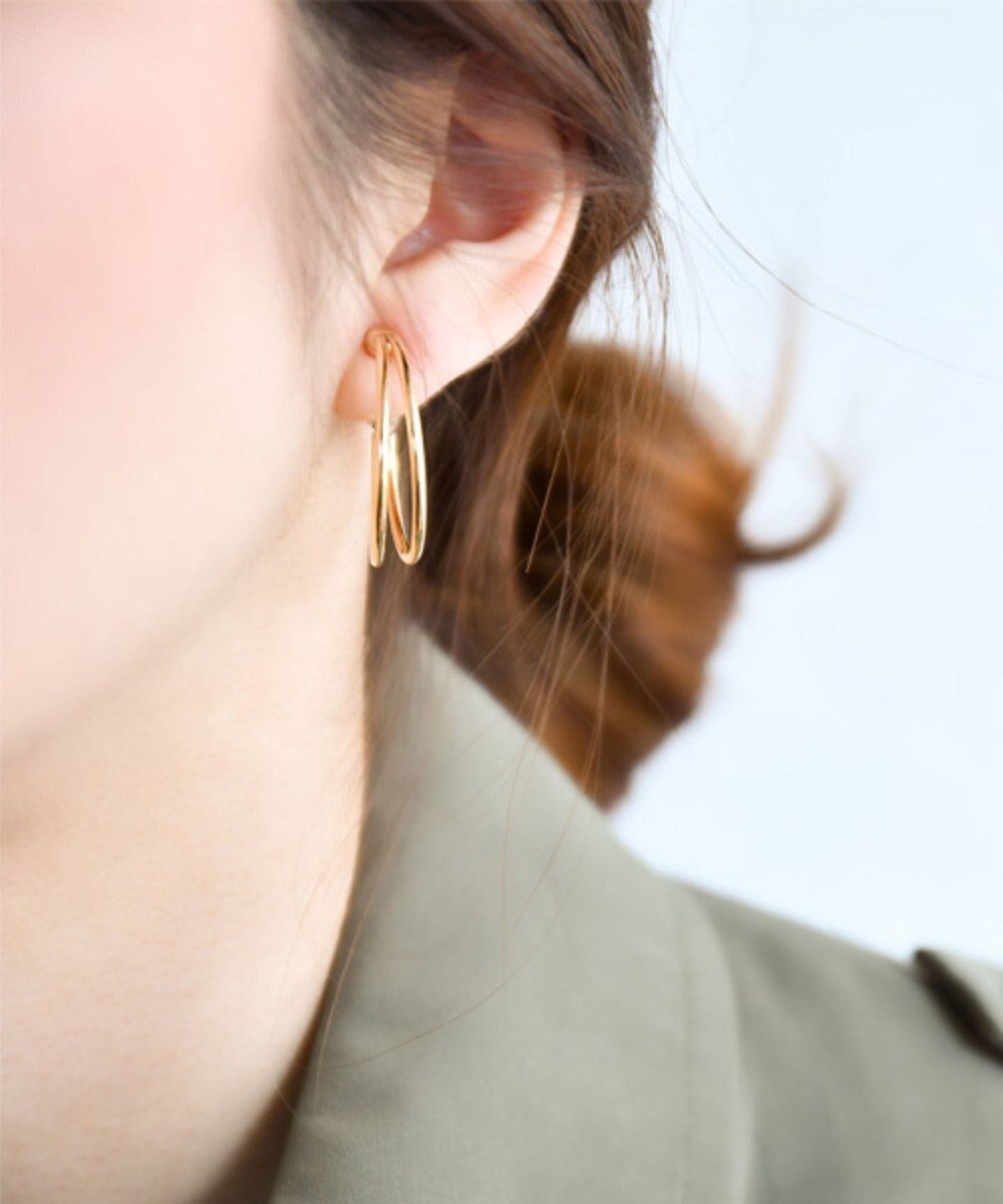 【フィービィー/phoebe】の≪雑誌掲載≫ダブルラインフープイヤリング インテリア・キッズ・メンズ・レディースファッション・服の通販 founy(ファニー) 雑誌掲載アイテム Magazine Picks & Fashion Features ファッション雑誌 Fashion Magazines クラッシィ CLASSY. ファッション Fashion レディースファッション Fashion for Women ジュエリー Jewelry ファッションリング Fashion Rings イヤリング・フープ・ドロップタイプ Hoop, Drop & Clip Earrings アクセサリー Fashion Accessories イヤリング Earrings オケージョン Occasion Wear ギフト プレゼント Gift / Present クリスマス X'mas Christmas / X'mas スタイリッシュ Stylish, Fashionable ダブル Double, Double-Breasted トレンド Trend, Trending Now フープ Hoop, Hoop Earrings 今季 This Season, Current Season 夏 Summer 結婚式 Wedding 雑誌 Magazine, Fashion Magazine ゴールド|ID: prp329100004844801 ipo3291000000035323459