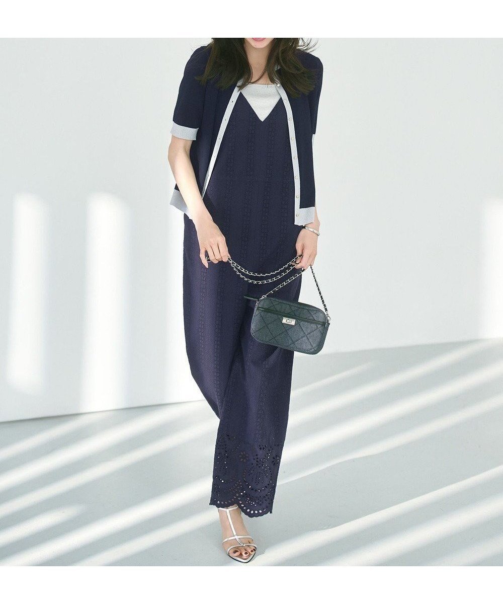 【23区/NIJYUSANKU】の【洗える】コットンエンブロイダリー オールインワン インテリア・キッズ・メンズ・レディースファッション・服の通販 founy(ファニー) 　ファッション　Fashion　レディースファッション　Fashion for Women　ワンピース　Dresses　オールインワン・ワンピース　Dresses and Jumpsuits　サロペット&オールインワン　Dungarees & Jumpsuit Styles　春　Spring　洗える　Machine Washable　キャミソール　Camisole, Spaghetti Strap Top　コンパクト　Compact, Small Size　サロペット　Overalls, Salopette　スカラップ　Scallop, Scalloped Edge　ストライプ　Stripe, Striped Pattern　透かし　Cut-Out, Lacework　ダウン　Down, Puffer　トリミング　Trimming, Decorative Edge　ボトム　Bottoms, Lower Wear　レース　Lace, Lace Fabric　S/S・春夏　SS, Spring/Summer, Warm Season　夏　Summer　エレガント 上品　Elegant　2025年　2025　2025春夏・S/S　Spring/Summer 2025 SS25　ネイビー系|ID: prp329100004844808 ipo3291000000035323625