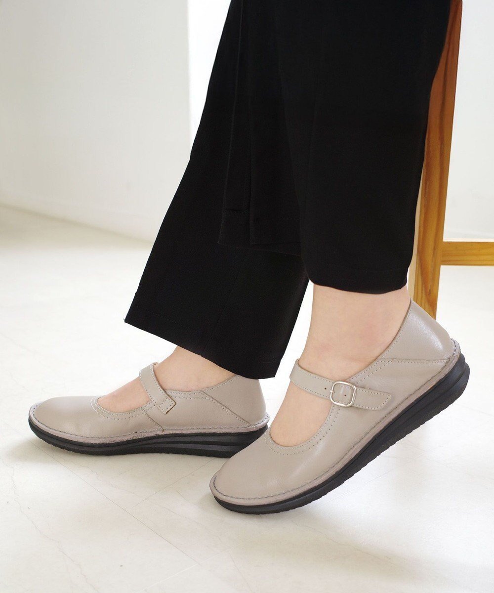 【ポインター/Pointer】の本革 超軽量カジュアルシューズ インテリア・キッズ・メンズ・レディースファッション・服の通販 founy(ファニー) 　ファッション　Fashion　レディースファッション　Fashion for Women　クッション　Cushion, Throw Pillow　軽量　Lightweight, Ultra Light　シューズ　Shoes, Footwear　ベーシック　Basic, Essential　メッシュ　Mesh, Net Fabric　A/W・秋冬　Autumn/Winter　S/S・春夏　SS, Spring/Summer, Warm Season　夏　Summer　ライトグレー|ID: prp329100004844817 ipo3291000000036243814