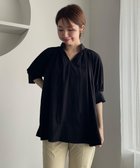 【アンフィーロ 自由区/UNFILO】の2WAYギャザーブラウス 人気、トレンドファッション・服の通販 founy(ファニー) ファッション Fashion レディースファッション Fashion for Women トップス・カットソー Cut & Sew Tops シャツ・ブラウス・オフィスカジュアル Elegant Blouses & Button-Ups 春 Spring ギャザー Gathered, Ruffled 吸水 Absorbent, Quick-Dry スキッパー Skipper, Open Collar スリーブ Sleeve, Long Sleeve / Short Sleeve ドレープ Drape, Draping Fabric S/S・春夏 SS, Spring/Summer, Warm Season 夏 Summer thumbnail ブラック|ID: prp329100004844905 ipo3291000000035326483