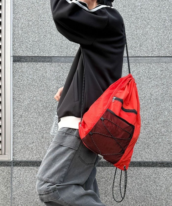 【ウィゴー/WEGO】の【ユニセックス着用ITEM】コードデザインナップサック インテリア・キッズ・メンズ・レディースファッション・服の通販 founy(ファニー) https://founy.com/ ファッション Fashion レディースファッション Fashion for Women バッグ Bags おすすめ Recommended / Our Picks ショルダー Shoulder, Shoulder Strap ジップ Zip, Zipper スマホ Smartphone, Mobile Device ドローコード Drawcord, Drawstring Cord フロント Front, Front Design ポケット Pocket, Pocket Detail メッシュ Mesh, Net Fabric リュック Backpack, Rucksack 軽量 Lightweight, Ultra Light |ID: prp329100004844945 ipo3291000000035915748