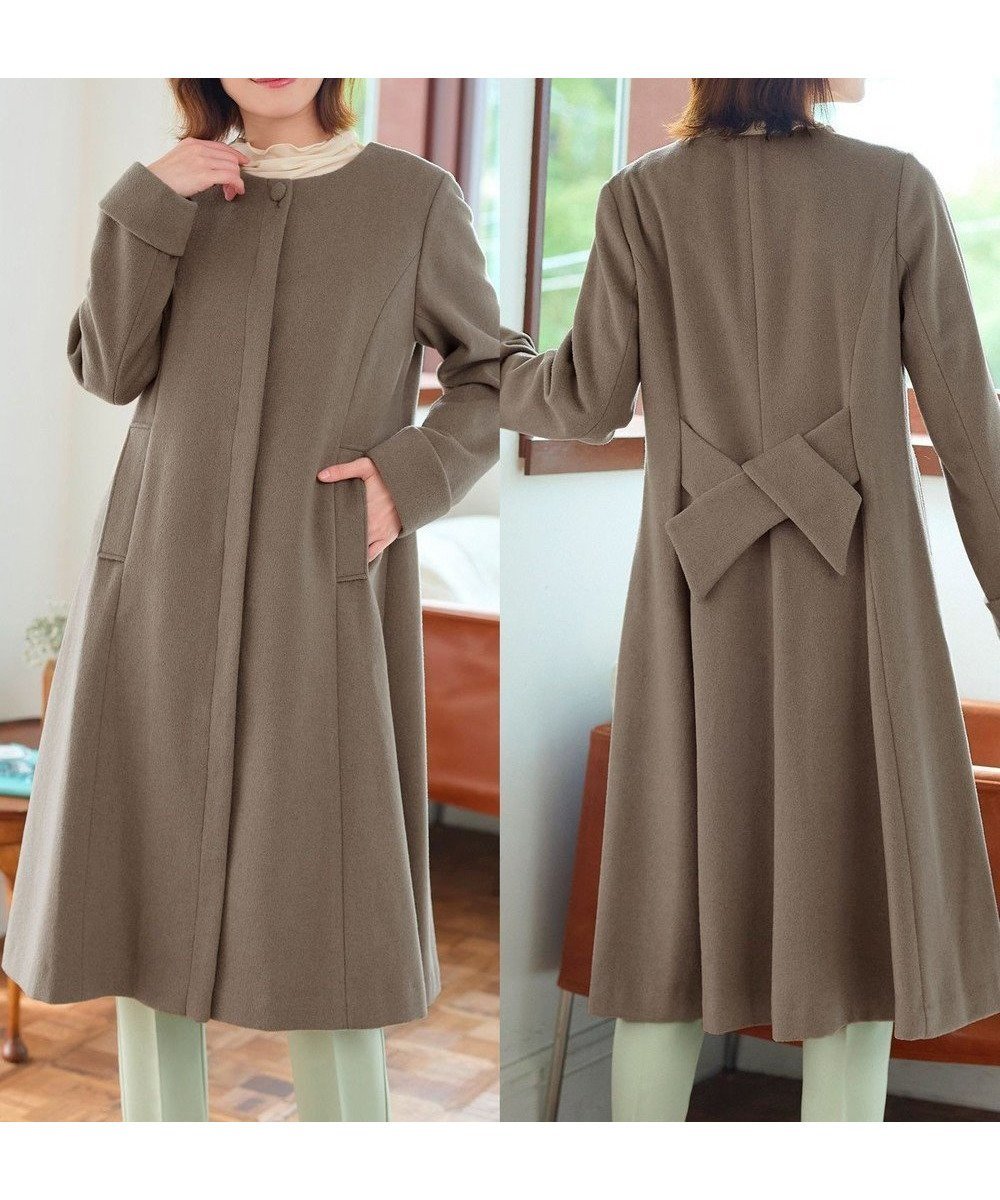 【ティアクラッセ/Tiaclasse】の【ウール混】ノーカラーバックリボンウールコート インテリア・キッズ・メンズ・レディースファッション・服の通販 founy(ファニー) ファッション Fashion レディースファッション Fashion for Women アウター Coat / Outerwear Collection コート・ロングコート・ピーコート Long Coats, Peacoats & More レディースジャケット・軽アウター Jackets アクセサリー Fashion Accessories シューズ Shoes, Footwear シンプル Simple, Minimal ジャケット Jacket, Outerwear フェミニン Feminine, Girly フレア Flare, Flared フロント Front, Front Design ポケット Pocket, Pocket Detail リボン Ribbon, Bow A/W・秋冬 Autumn/Winter 再入荷 Restock / Back in Stock おすすめ Recommended / Our Picks エレガント 上品 Elegant 新作・新入荷 New Arrivals / New In モカ|ID: prp329100004844992 ipo3291000000035520029