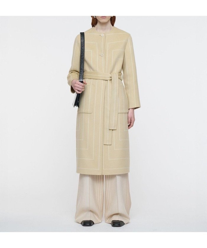 【ジョゼフ/JOSEPH】のジオメトリック ダブルフェイス ロングウールコート インテリア・キッズ・メンズ・レディースファッション・服の通販 founy(ファニー) https://founy.com/ ファッション Fashion レディースファッション Fashion for Women アウター Coat / Outerwear Collection コート・ロングコート・ピーコート Long Coats, Peacoats & More レディースジャケット・軽アウター Jackets エレガント 上品 Elegant シルク Silk, 100% Silk ジャケット Jacket, Outerwear ダブル Double, Double-Breasted パッチ Patch, Appliqué フェイス Face, Facial Design ポケット Pocket, Pocket Detail ラウンド Round, Round Neck ラグジュアリー Luxury, Elegant ロング Long, Long-Length A/W・秋冬 Autumn/Winter |ID: prp329100004845137 ipo3291000000035330645