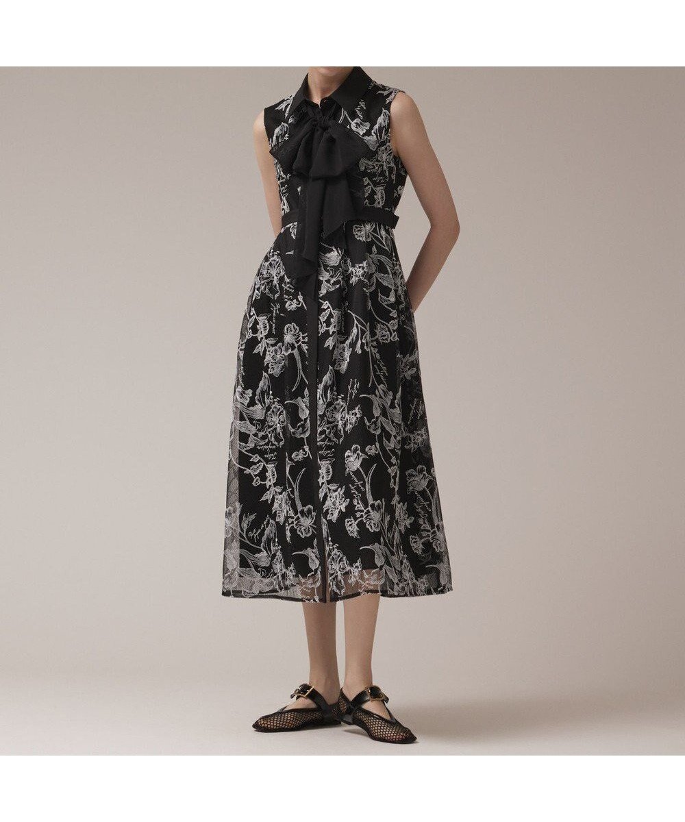 【グレース コンチネンタル/GRACE CONTINENTAL】のフラワー刺繍ボウタイドレス インテリア・キッズ・メンズ・レディースファッション・服の通販 founy(ファニー) 　ファッション　Fashion　レディースファッション　Fashion for Women　ワンピース　Dresses　フォーマル・パーティードレス・結婚式用ドレス　Elegant & Casual Dresses　クラシック　Classic, Timeless Style　ドレス　Dress, One-Piece　ノースリーブ　Sleeveless, No-Sleeve　フラワー　Flower, Floral　ボウタイ　Bow Tie, Neck Bow　A/W・秋冬　Autumn/Winter　エレガント 上品　Elegant　ブラック|ID: prp329100004845630 ipo3291000000036278480