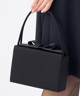 【組曲 NOIR/KUMIKYOKU NOIR】のインナーマグネット リボンバッグ 人気、トレンドファッション・服の通販 founy(ファニー) ファッション Fashion レディースファッション Fashion for Women バッグ Bags インナー Innerwear マグネット Magnet, Magnetic Closure リボン Ribbon, Bow エレガント 上品 Elegant |ID:prp329100004845688