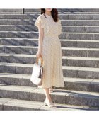 【ティアクラッセ/Tiaclasse】の【小倉優子さん着用・洗える】フレアスリーブ柄ワンピース 人気、トレンドファッション・服の通販 founy(ファニー) ファッション Fashion レディースファッション Fashion for Women ワンピース Dresses アクセサリー Fashion Accessories 春 Spring 洗える Machine Washable カーディガン Cardigan, Knitwear シフォン Chiffon, Lightweight Fabric ジャケット Jacket, Outerwear スリーブ Sleeve, Long Sleeve / Short Sleeve チュニック Tunic, Long Top フェミニン Feminine, Girly フレア Flare, Flared プリント Print, Printed Pattern ポケット Pocket, Pocket Detail 楽ちん Easy Fit, Comfortable S/S・春夏 SS, Spring/Summer, Warm Season 再入荷 Restock / Back in Stock 夏 Summer エレガント 上品 Elegant 新作・新入荷 New Arrivals / New In thumbnail ベージュ|ID: prp329100004846840 ipo3291000000035520906