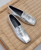 【ブリジット バーキン/Bridget Birkin】の【PARADIS COULEUR】スクエアトウフラットローファー 人気、トレンドファッション・服の通販 founy(ファニー) ファッション Fashion レディースファッション Fashion for Women シューズ Shoes, Footwear シンプル Simple, Minimal トレンド Trend, Trending Now ドレス Dress, One-Piece ビジネス 仕事 通勤 Business / Work / Commuting 軽量 Lightweight, Ultra Light thumbnail シルバー|ID: prp329100004846852 ipo3291000000035390987