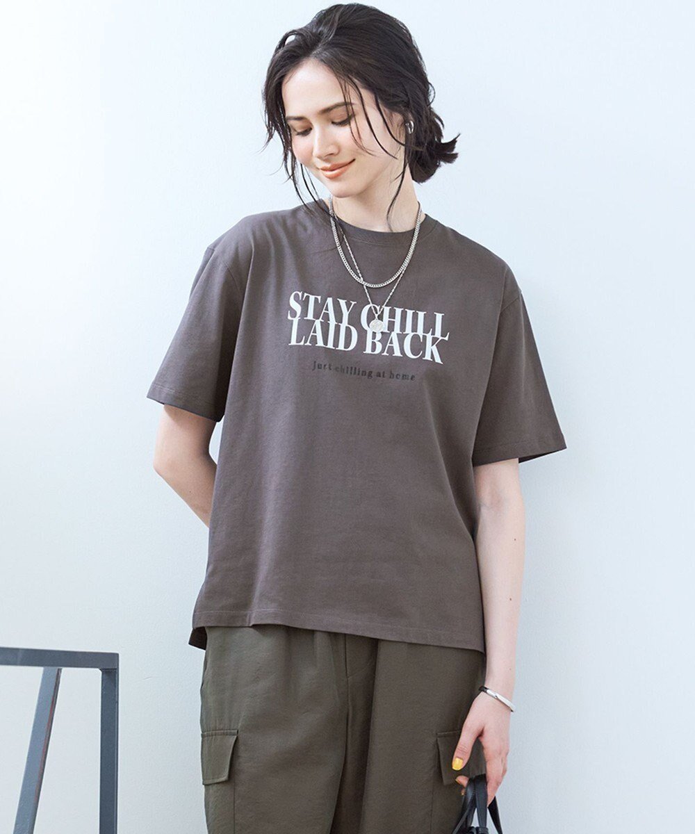 【23区/NIJYUSANKU】の【SLOW/一部店舗限定】MVSコットン ロゴTシャツ インテリア・キッズ・メンズ・レディースファッション・服の通販 founy(ファニー) 　ファッション　Fashion　レディースファッション　Fashion for Women　トップス・カットソー　Cut & Sew Tops　シャツ・ブラウス・オフィスカジュアル　Elegant Blouses & Button-Ups　ロングTシャツ・Tシャツ　Longline T-Shirts & Tees　カットソー・ベーシックTシャツ　Cut-and-Sewn Tops / Stretch Tees & Basics　春　Spring　カットソー　Cut and Sewn Top　スリット　Slit, Slit Detail　ダウン　Down, Puffer　プリント　Print, Printed Pattern　ベーシック　Basic, Essential　ボトム　Bottoms, Lower Wear　ラベンダー　Lavender　リラックス　Relax, Relaxed Fit　S/S・春夏　SS, Spring/Summer, Warm Season　夏　Summer　2025年　2025　2025春夏・S/S　Spring/Summer 2025 SS25　スレートxオフホワイトロゴ|ID: prp329100004846871 ipo3291000000035392269