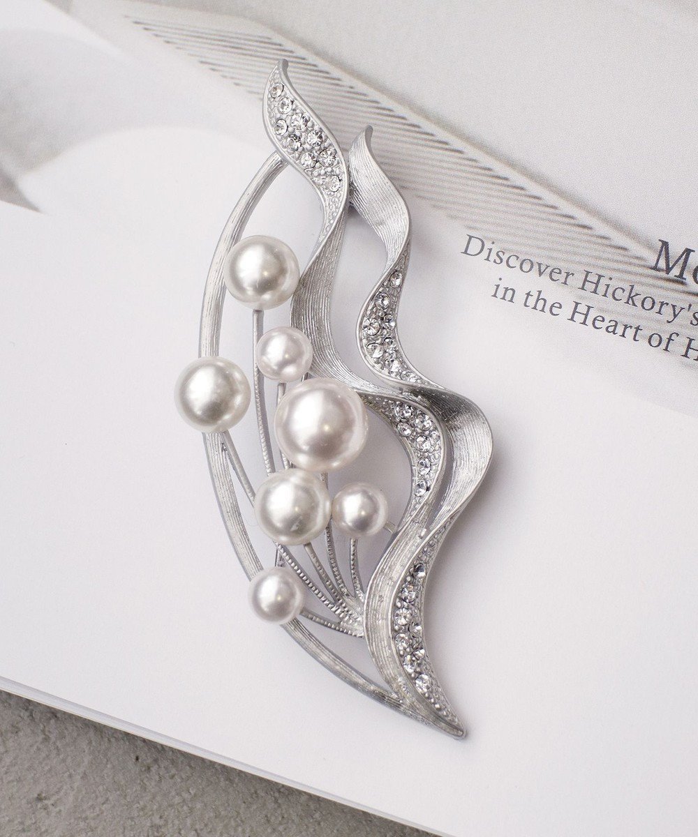 【ティアクラッセ/Tiaclasse】のウェーブロングパールブローチ 人気、トレンドファッション・服の通販 founy(ファニー) ファッション Fashion レディースファッション Fashion for Women アクセサリー Fashion Accessories シューズ Shoes, Footwear シンプル Simple, Minimal セレモニー Ceremony チュニック Tunic, Long Top パール Pearl, Pearl Accent ブローチ Brooch, Pin Brooch 再入荷 Restock / Back in Stock 新作・新入荷 New Arrivals / New In other-1|ID: prp329100004846947 ipo3291000000036032127