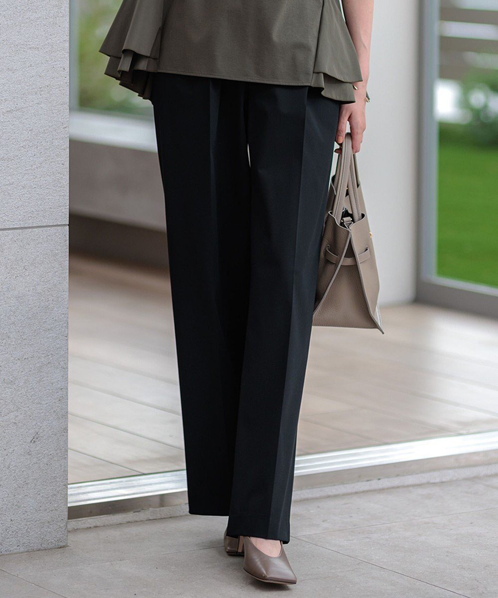 【23区/NIJYUSANKU】の【CLASSY.11月号掲載/洗える】ドライ2WAYストレッチ ワイドパンツ インテリア・キッズ・メンズ・レディースファッション・服の通販 founy(ファニー) 雑誌掲載アイテム Magazine Picks & Fashion Features ファッション雑誌 Fashion Magazines クラッシィ CLASSY. ファッション Fashion レディースファッション Fashion for Women パンツ Pants & Trousers 洗える Machine Washable 吸水 Absorbent, Quick-Dry 11月号 November Issue サロペット Overalls, Salopette ストレッチ Stretch, Stretchy Fabric 雑誌 Magazine, Fashion Magazine チェック Check, Plaid, Tartan トレンド Trend, Trending Now 定番 Standard, Basic Item フロント Front, Front Design ベーシック Basic, Essential ボトム Bottoms, Lower Wear ワイド Wide, Wide Fit A/W・秋冬 Autumn/Winter 夏 Summer 2024年 2024 2024-2025秋冬・A/W Autumn/Winter 2024–25 AW24–25 ブラック系|ID: prp329100004846974 ipo3291000000035397075