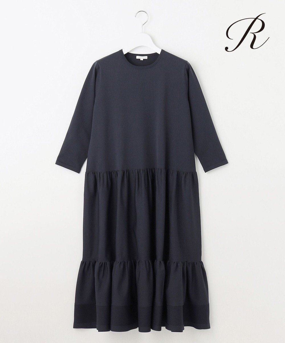 【23区/NIJYUSANKU】の【R(アール)】フォルムニット ティアード ワンピース インテリア・キッズ・メンズ・レディースファッション・服の通販 founy(ファニー) 　ファッション　Fashion　レディースファッション　Fashion for Women　ワンピース　Dresses　軽量　Lightweight, Ultra Light　ティアード　Tiered, Tiered Style　なめらか　Smooth, Silky Texture　人気　Popular, Best Seller　フォルム　Silhouette, Form　フレア　Flare, Flared　ペプラム　Peplum, Flared Hem　A/W・秋冬　Autumn/Winter　冬　Winter / This Winter　エレガント 上品　Elegant　ビジネス 仕事 通勤　Business / Work / Commuting　2025年　2025　2025-2026秋冬・A/W　Autumn/Winter 2025–26 AW25–26　ネイビー系|ID: prp329100004846983 ipo3291000000035397173