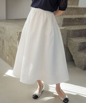 【組曲/KUMIKYOKU】の【先行予約・WEB限定】シアージャカード スカート 人気、トレンドファッション・服の通販 founy(ファニー) ファッション Fashion レディースファッション Fashion for Women スカート Skirts 春 Spring ギャザー Gathered, Ruffled 軽量 Lightweight, Ultra Light シンプル Simple, Minimal ジャカード／ジャガード Jacquard, Woven Pattern トレンド Trend, Trending Now フォルム Silhouette, Form ブルゾン Blouson, Bomber Jacket S/S・春夏 SS, Spring/Summer, Warm Season 夏 Summer エレガント 上品 Elegant |ID:prp329100004847042