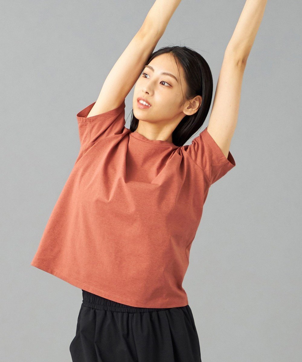 【チャコット/Chacott】のChacott BALANCE EasyCare+ Tシャツ インテリア・キッズ・メンズ・レディースファッション・服の通販 founy(ファニー) 　ファッション　Fashion　レディースファッション　Fashion for Women　トップス・カットソー　Cut & Sew Tops　シャツ・ブラウス・オフィスカジュアル　Elegant Blouses & Button-Ups　ロングTシャツ・Tシャツ　Longline T-Shirts & Tees　コンパクト　Compact, Small Size　吸水　Absorbent, Quick-Dry　ストレッチ　Stretch, Stretchy Fabric　パウダー　Powder, Soft Tone　レンガ|ID: prp329100004847291 ipo3291000000035521416
