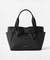 【トッカ/TOCCA】の【大人百花掲載】KNOT IN HEART NYLONTOTE M トートバッグ M 人気、トレンドファッション・服の通販 founy(ファニー) ファッション Fashion レディースファッション Fashion for Women バッグ Bags アシンメトリー Asymmetrical Style ジップ Zip, Zipper 財布 Wallet, Purse フェミニン Feminine, Girly フォルム Silhouette, Form ポケット Pocket, Pocket Detail マグネット Magnet, Magnetic Closure リボン Ribbon, Bow S/S・春夏 SS, Spring/Summer, Warm Season おすすめ Recommended / Our Picks 夏 Summer セレモニー Ceremony ビジネス 仕事 通勤 Business / Work / Commuting 2025年 2025 2025春夏・S/S Spring/Summer 2025 SS25 |ID:prp329100004847297