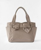 【トッカ/TOCCA】の【大人百花掲載】KNOT IN HEART NYLONTOTE M トートバッグ M 人気、トレンドファッション・服の通販 founy(ファニー) ファッション Fashion レディースファッション Fashion for Women バッグ Bags アシンメトリー Asymmetrical Style ジップ Zip, Zipper 財布 Wallet, Purse フェミニン Feminine, Girly フォルム Silhouette, Form ポケット Pocket, Pocket Detail マグネット Magnet, Magnetic Closure リボン Ribbon, Bow S/S・春夏 SS, Spring/Summer, Warm Season おすすめ Recommended / Our Picks 夏 Summer セレモニー Ceremony ビジネス 仕事 通勤 Business / Work / Commuting 2025年 2025 2025春夏・S/S Spring/Summer 2025 SS25 thumbnail グレージュ系|ID: prp329100004847297 ipo3291000000035404587