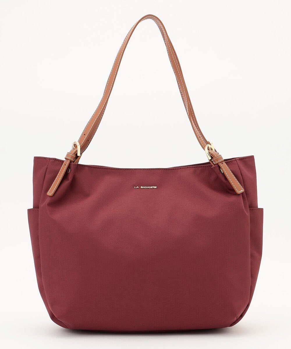 【ラ バガジェリー/LA BAGAGERIE】のポリエステルキャンバス A4トート インテリア・キッズ・メンズ・レディースファッション・服の通販 founy(ファニー) ファッション Fashion レディースファッション Fashion for Women バッグ Bags キャンバス Canvas, Canvas Fabric 軽量 Lightweight, Ultra Light シンプル Simple, Minimal スマート Smart, Elegant 定番 Standard, Basic Item 人気 Popular, Best Seller ポケット Pocket, Pocket Detail リネン Linen, Linen Fabric 旅行 Travel ビジネス 仕事 通勤 Business / Work / Commuting ワイン|ID: prp329100004847310 ipo3291000000036085092