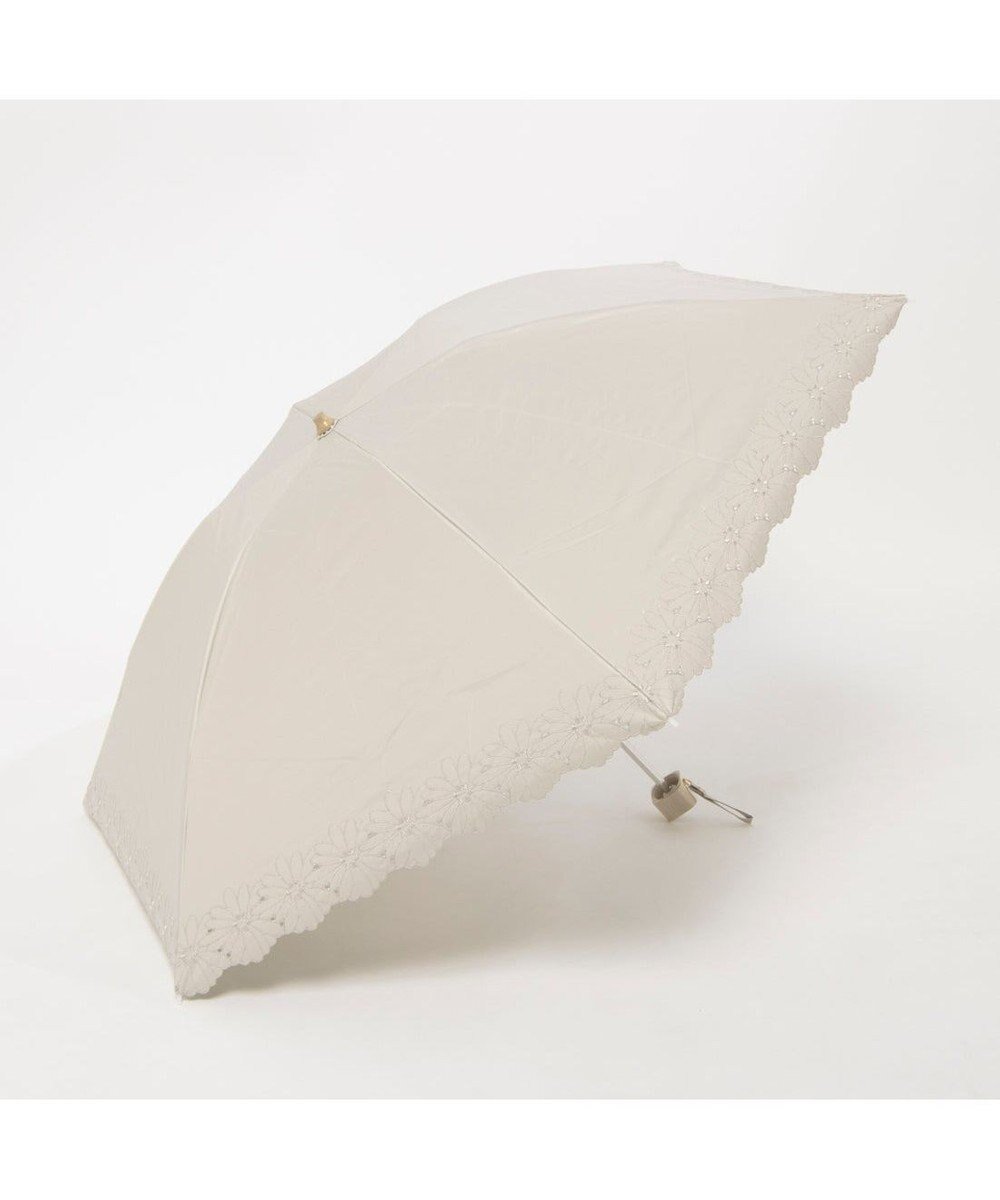 【アンビリオン/UNBILLION】のUV カット率99%以上 カシュネ cachenez / PUフラワーポーラー刺繍3段折りたたみ傘 人気、トレンドファッション・服の通販 founy(ファニー) 　ファッション　Fashion　レディースファッション　Fashion for Women　レイングッズ・傘・晴雨兼用傘　Umbrellas & Rain Gear　アクセサリー　Fashion Accessories　傘　Umbrella, Parasol　スカーフ　Scarf, Neckwear　ハンド　Hand, Handmade　フラワー　Flower, Floral　帽子　Hat, Headwear　日傘　Parasol, UV Umbrella　モチーフ　Motif, Design Theme　再入荷　Restock / Back in Stock　エレガント 上品　Elegant　 other-1|ID: prp329100004847442 ipo3291000000036278409