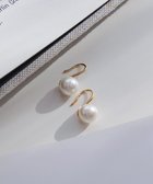 【ティアクラッセ/Tiaclasse】の【金属アレルギー対応】フック型パールピアス 人気、トレンドファッション・服の通販 founy(ファニー) ファッション Fashion レディースファッション Fashion for Women アクセサリー Fashion Accessories アクリル Acrylic Material エレガント 上品 Elegant オケージョン Occasion Wear カーディガン Cardigan, Knitwear シルバー Silver, Metallic Silver シンプル Simple, Minimal チュニック Tunic, Long Top パール Pearl, Pearl Accent フェミニン Feminine, Girly フォーマル Formal, Dressy 再入荷 Restock / Back in Stock 入学式 Entrance Ceremony 卒業式 Graduation Ceremony 新作・新入荷 New Arrivals / New In 結婚式 Wedding thumbnail ゴールド|ID: prp329100004847479 ipo3291000000035614144