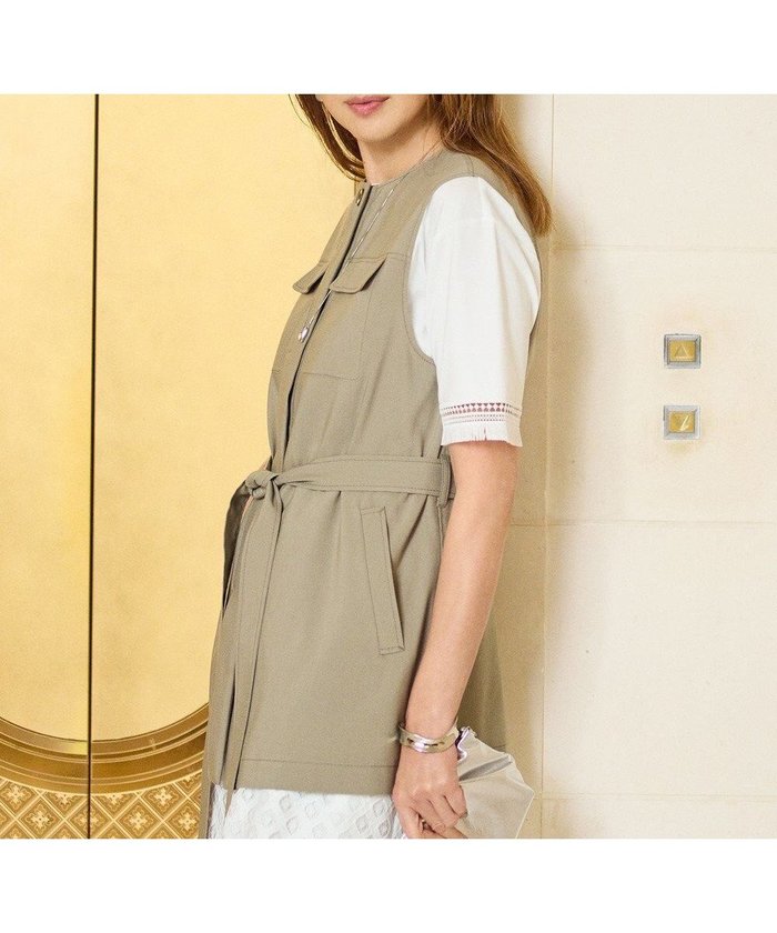 【自由区/JIYU-KU】の【SHIHOさん着用・セットアップ対応】リネンストレッチ ジレ インテリア・キッズ・メンズ・レディースファッション・服の通販 founy(ファニー) https://founy.com/ ファッション Fashion レディースファッション Fashion for Women アウター Coat / Outerwear Collection トップス・カットソー Cut & Sew Tops ベスト&ジレ / 重ね着スタイル Vests & Gilets セットアップ Matching Sets レディーストップス・ブラウス Tops & Blouses / Assorted Women's Tops 春 Spring 吸水 Absorbent, Quick-Dry シンプル Simple, Minimal ジャケット Jacket, Outerwear ストレッチ Stretch, Stretchy Fabric セットアップ Set-Up, Coordinated Outfit ベスト Vest, Waistcoat ポケット Pocket, Pocket Detail ミドル Middle Length, Mid Height リネン Linen, Linen Fabric S/S・春夏 SS, Spring/Summer, Warm Season おすすめ Recommended / Our Picks 夏 Summer |ID: prp329100004847560 ipo3291000000036181313